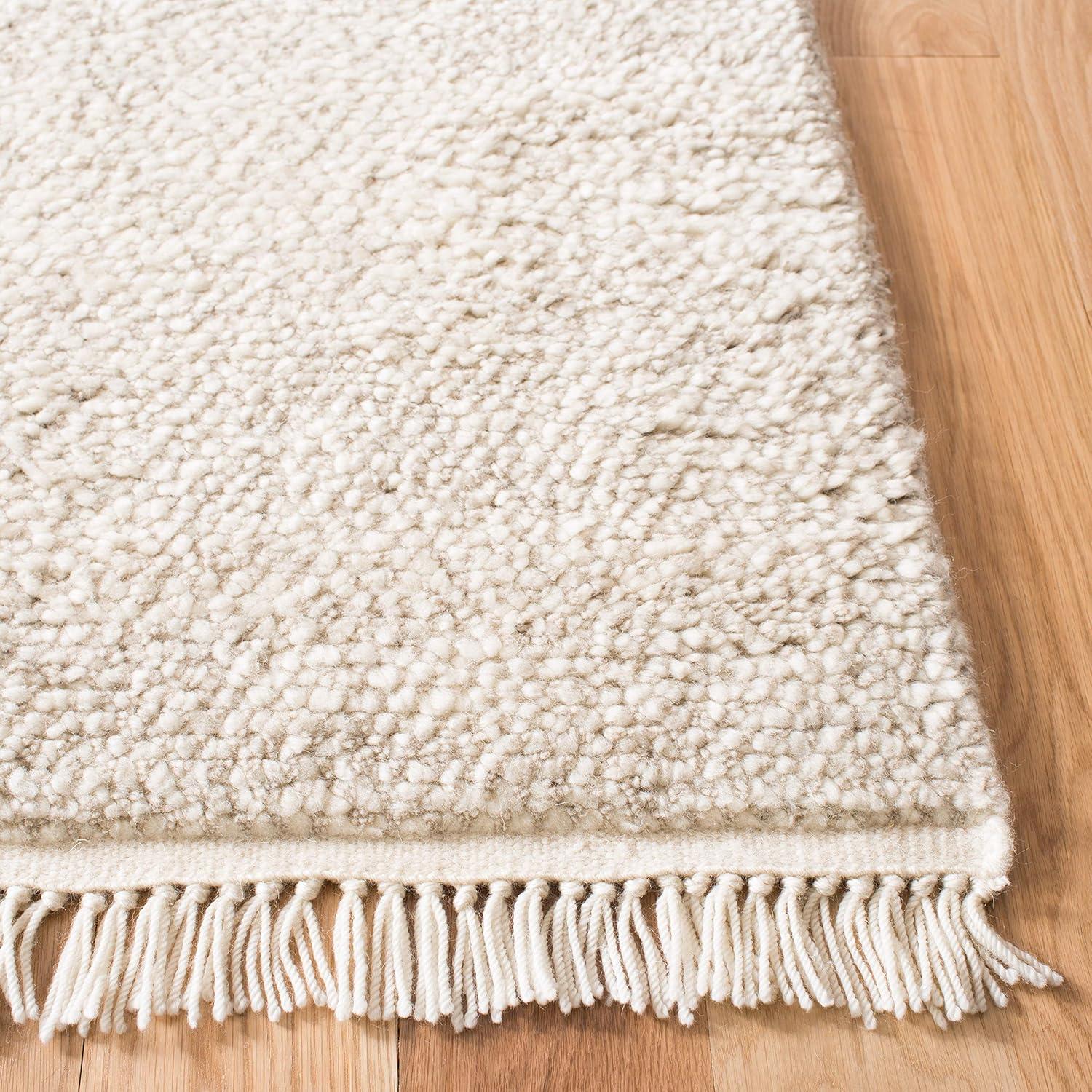 SAFAVIEH Casablanca Claud Solid Wool Runner Rug, Beige, 2'3" x 8'