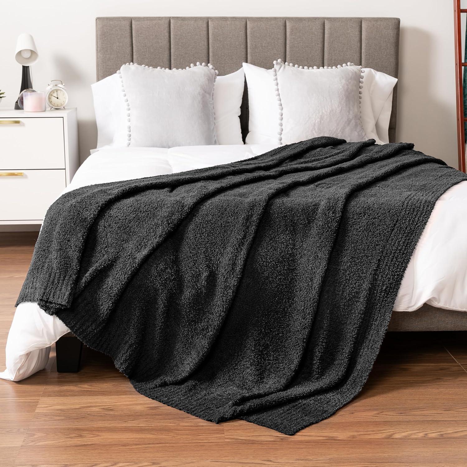 PAVILIA Plush Knit Throw Blanket for Couch Sofa Bed, Super Soft Fluffy Fuzzy Lightweight Warm Cozy All Season