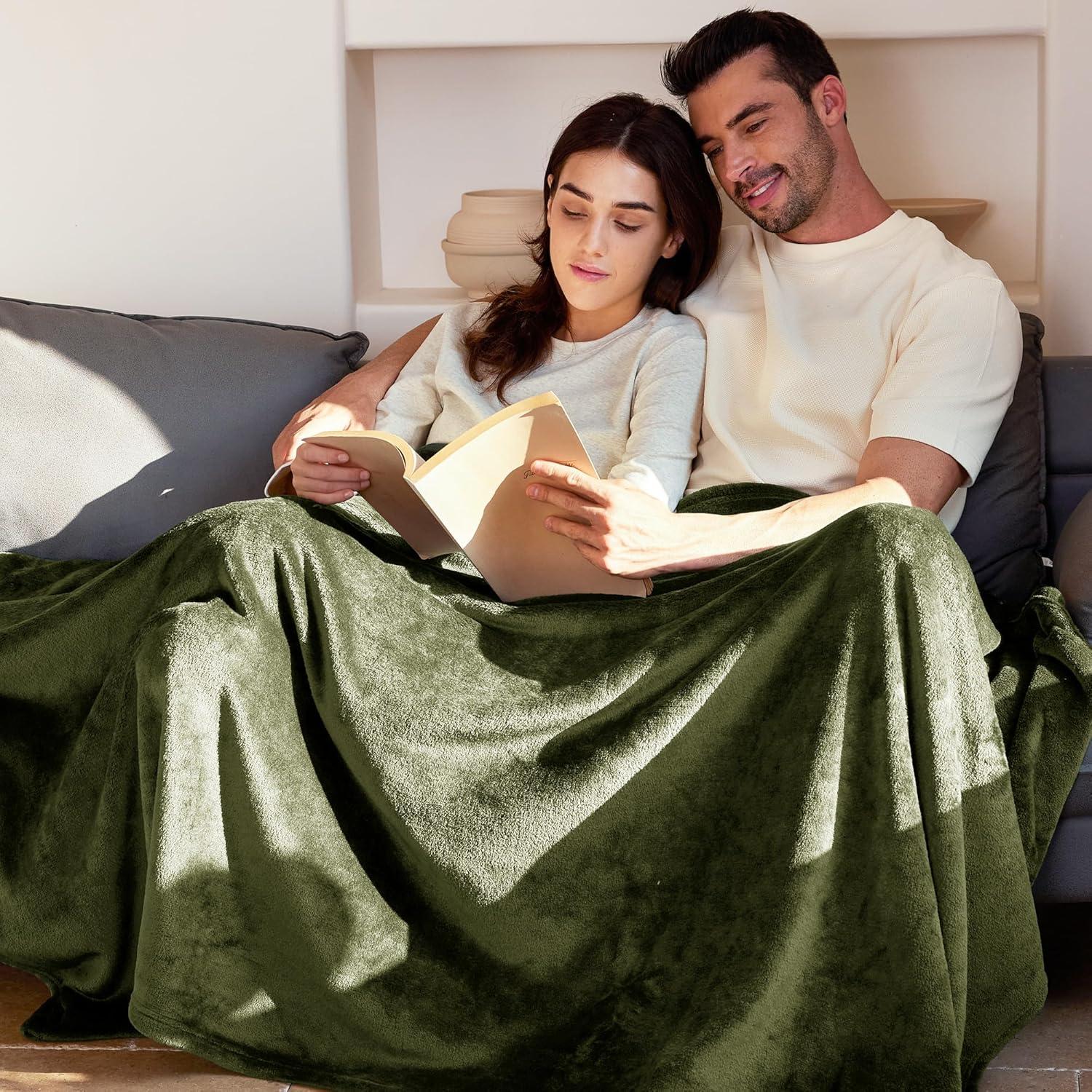 Pavilia Hand Woven Throw Blanket