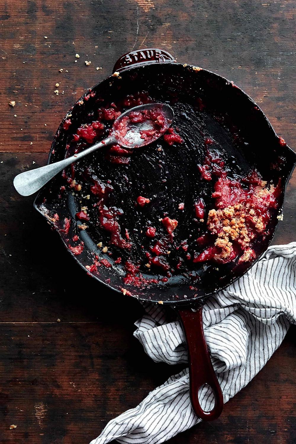 Staub Staub Cast Iron Traditional Skillet