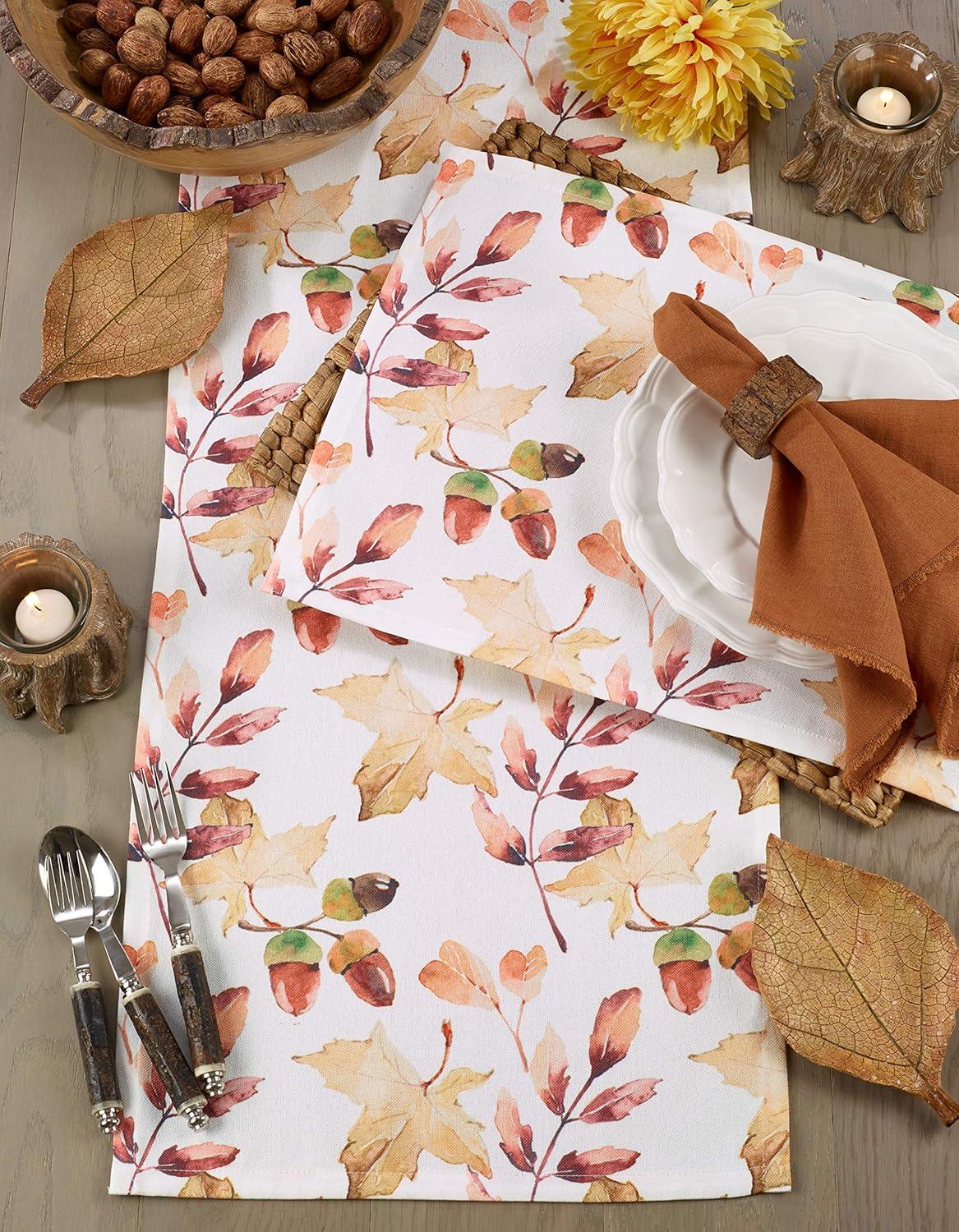 Saro Lifestyle Acorn and Leaf Table Runner