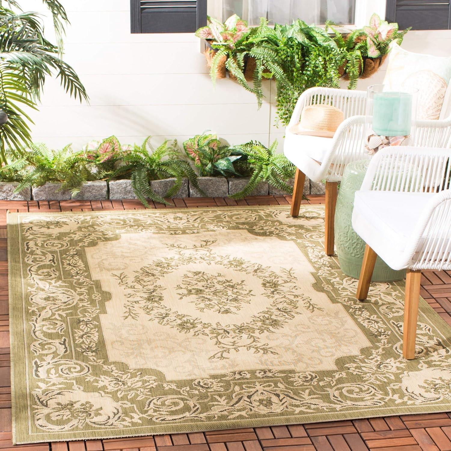 Courtyard CY7208 Power Loomed Indoor/Outdoor Area Rug - Cream/Green - 5'3"x7'7" - Safavieh.
