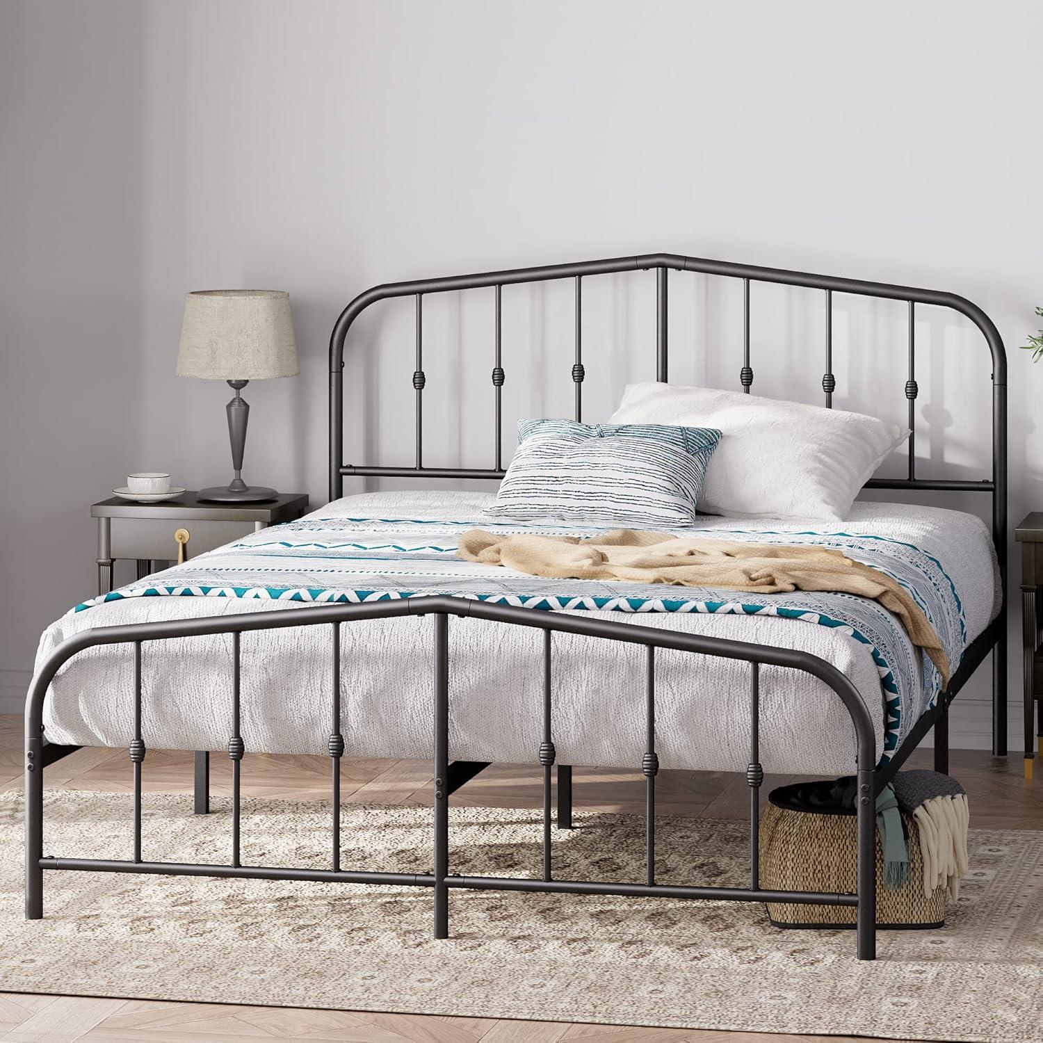 Zinus Queen Heidi Metal Platform Bed Frame White: Contemporary Style, Steel Construction, No Box Spring Needed, Max 700 lbs