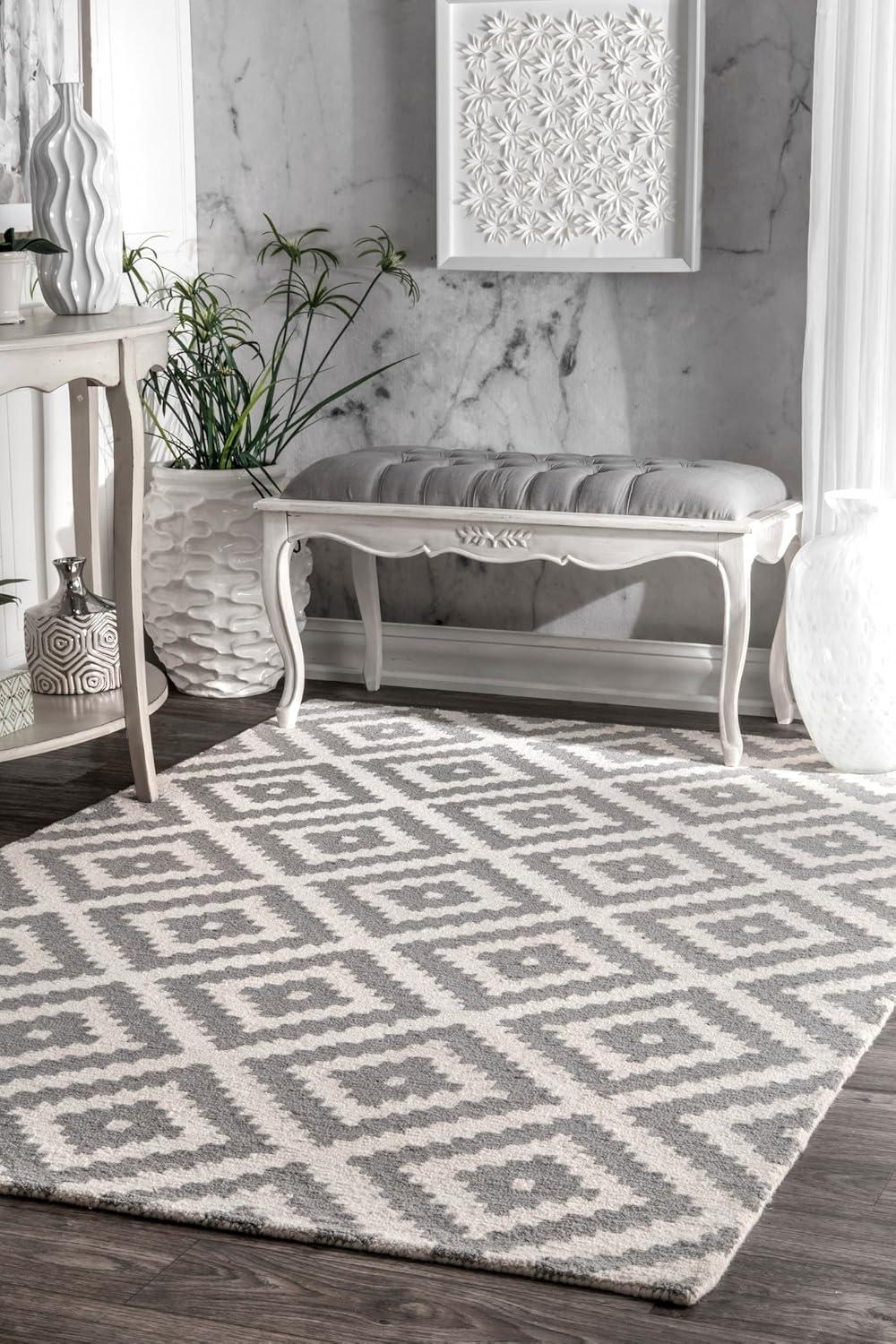 Nuloom Kellee Hand Tufted Geometric Wool Indoor Area Rug