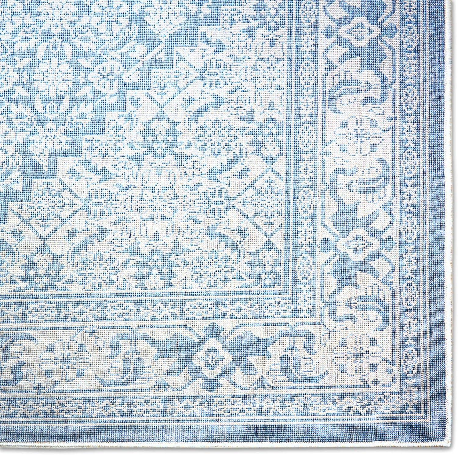 Persian Persian Inspired Blue/Gray Area Rug