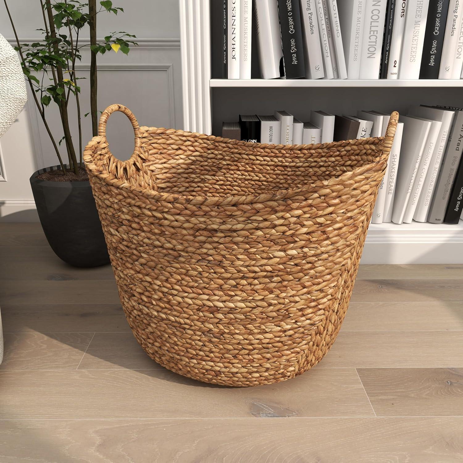 DecMode 23", 21", 19", 16", Brown Seagrass Handmade Storage Basket with Metal Handles, 5-Pieces
