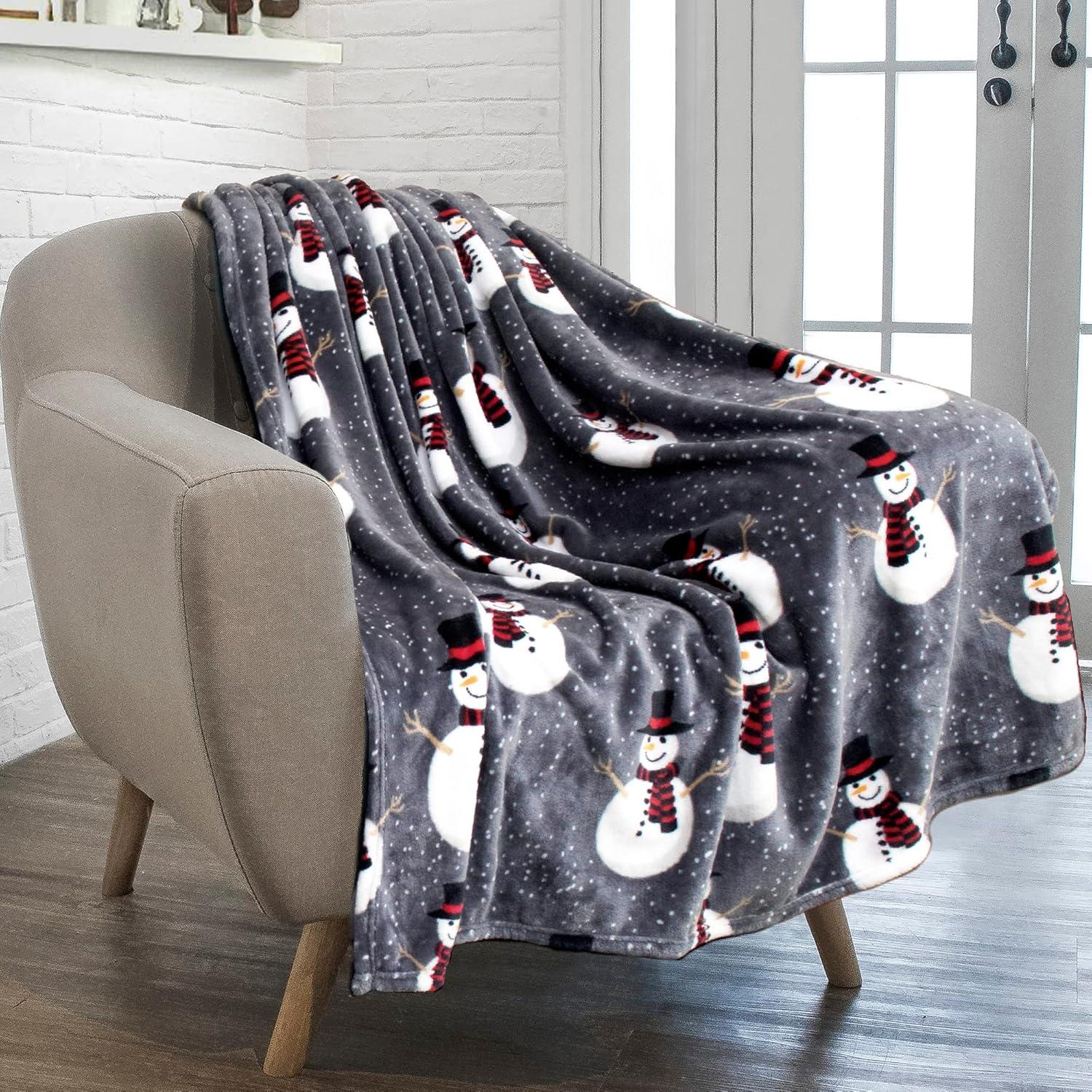 Pavilia Hand Woven Throw Blanket