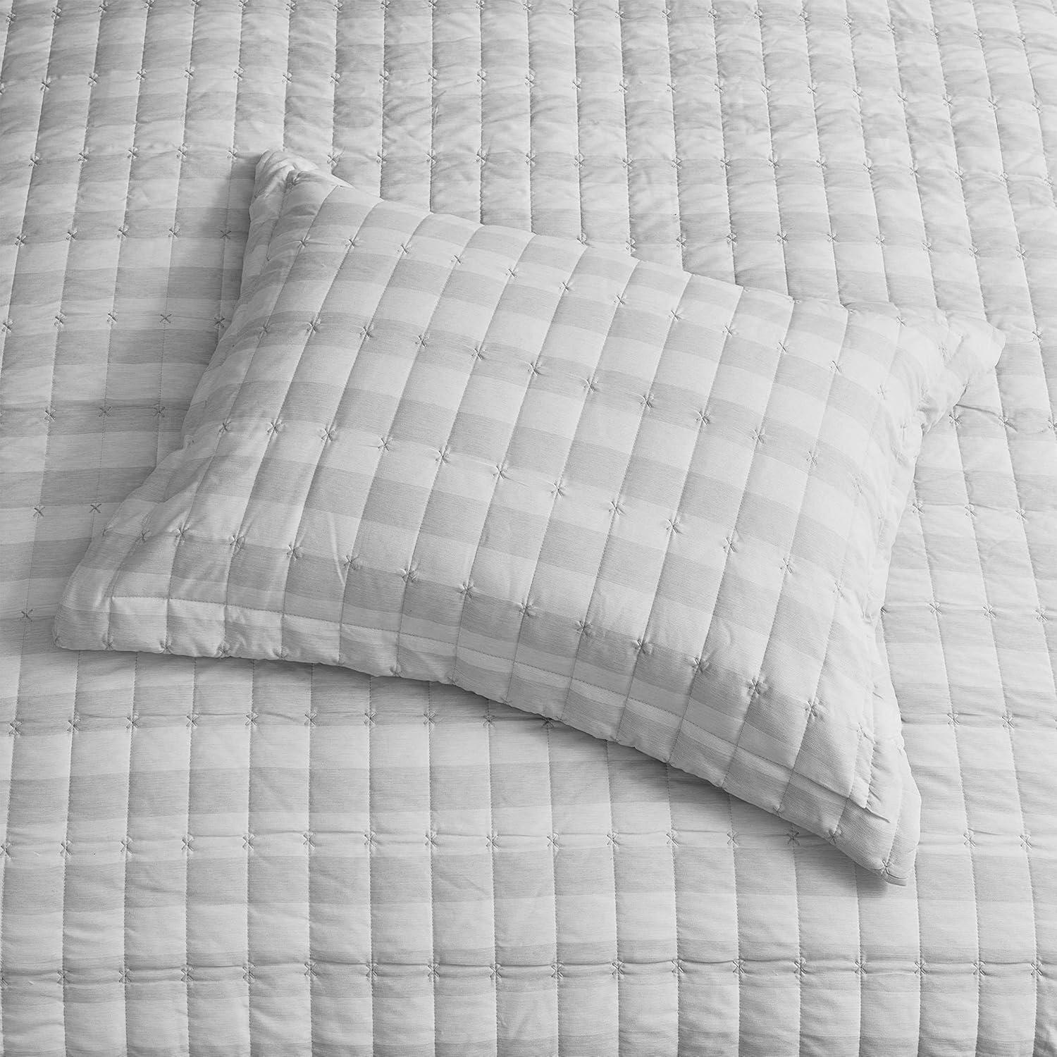 Sweet Home Collection Oversized Prewashed Checkered Plaid Embroidered Vintage Soft Quilt Set