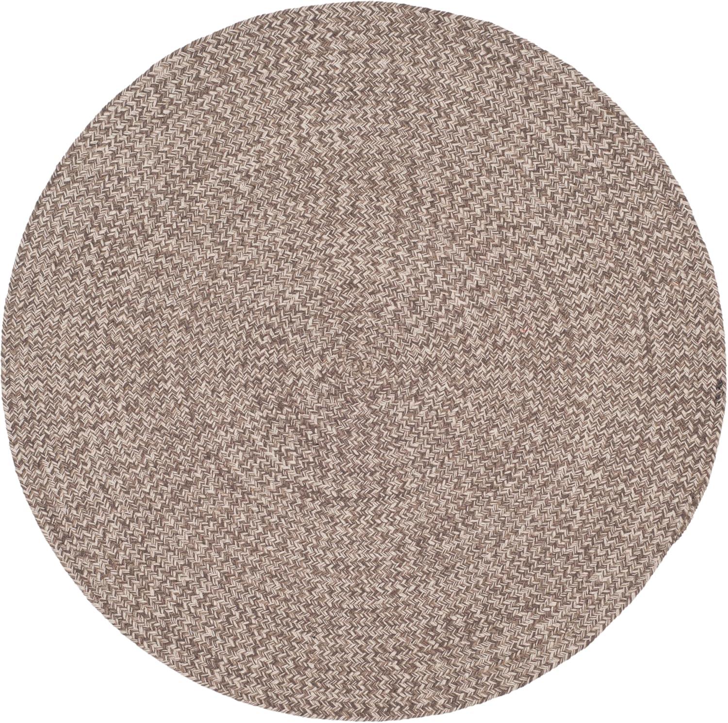Braided BRD256 Hand Woven Indoor Area Rug - Ivory/Beige - 4'x6' Oval - Safavieh
