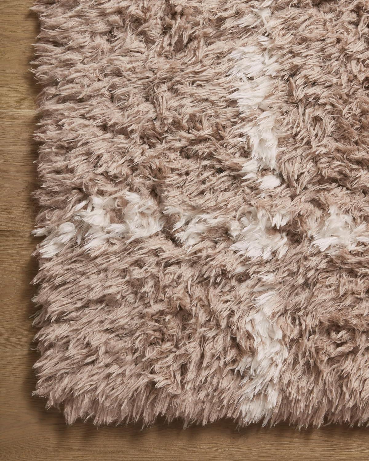 Angela Rose x Loloi Angela Rose x Loloi Amira Khaki / Ivory Area Rug