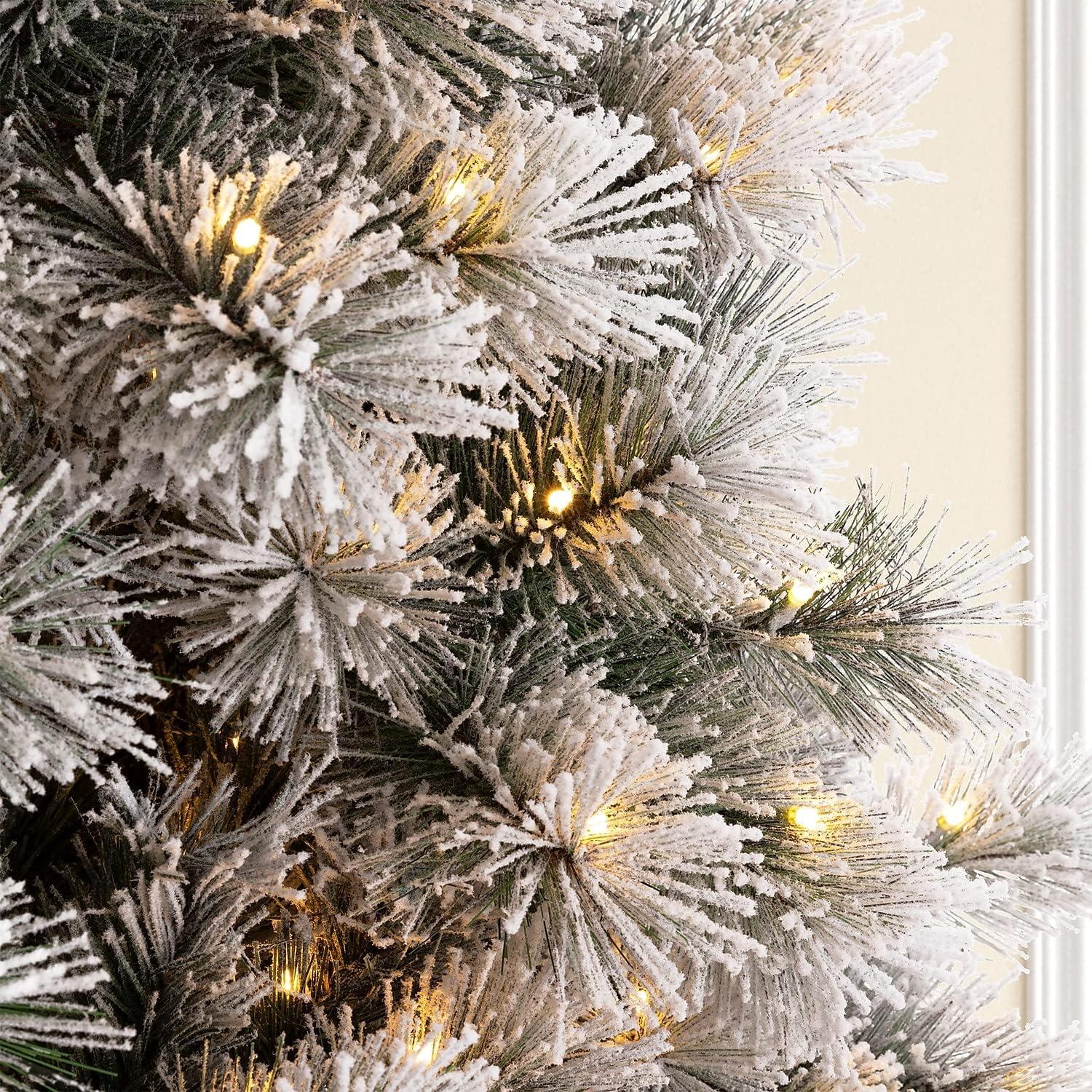 Glitz Design Glitzhome 9ft Pre-Lit Snow Flocked Artificial Pine Christmas Tree With 900 Warm White