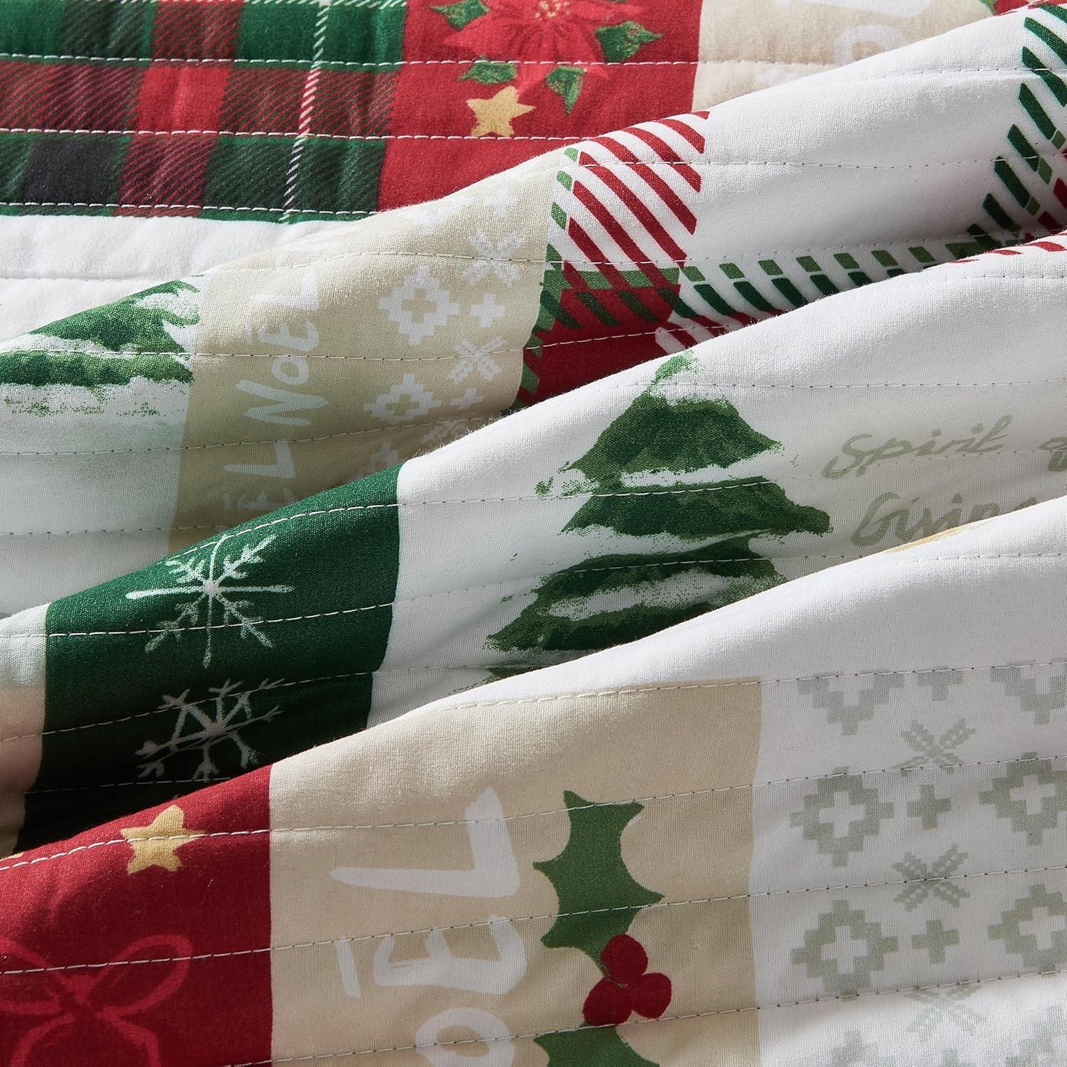Cheerful Holiday Reversible Quilt Set with Shams - Great Bay Home (Twin / Twin XL, Holiday Patchwork)