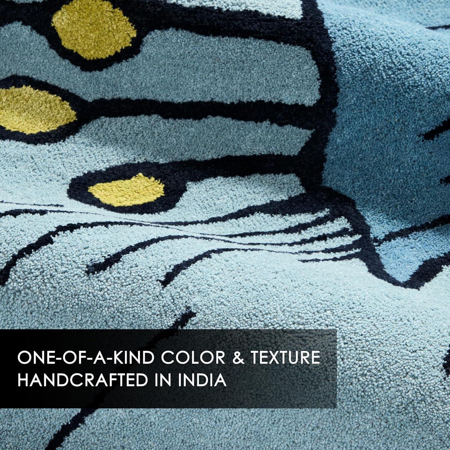 NICOLE MILLER NEW YORK Flora Grandeur Bloom Handcrafted Area Rug, Natural Wool Rug, Bold Floral Rug, Blue, 6'x9'