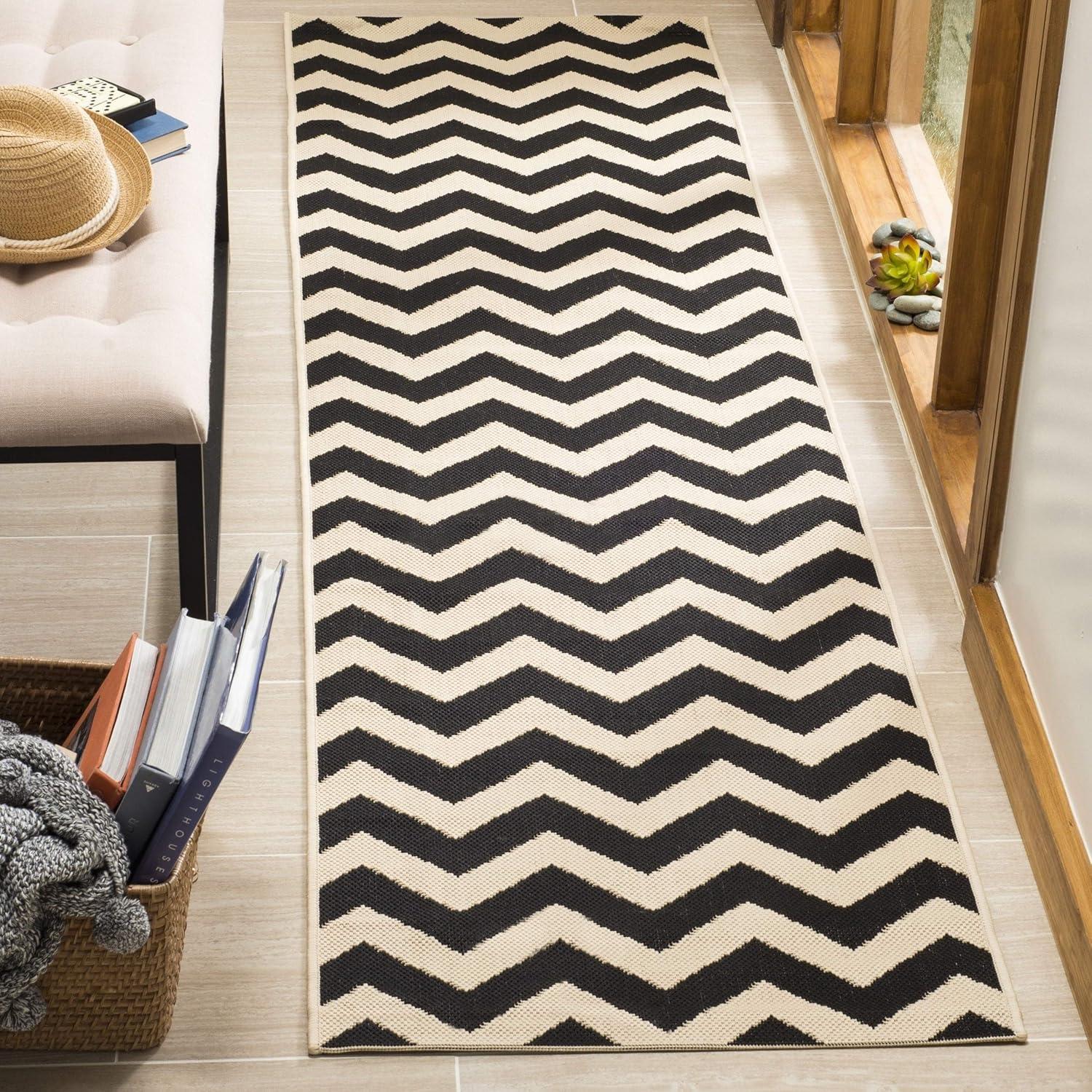 Safavieh Courtyard Bailey Chevron Indoor/Outdoor Area Rug, 9' x 12', Black/Beige