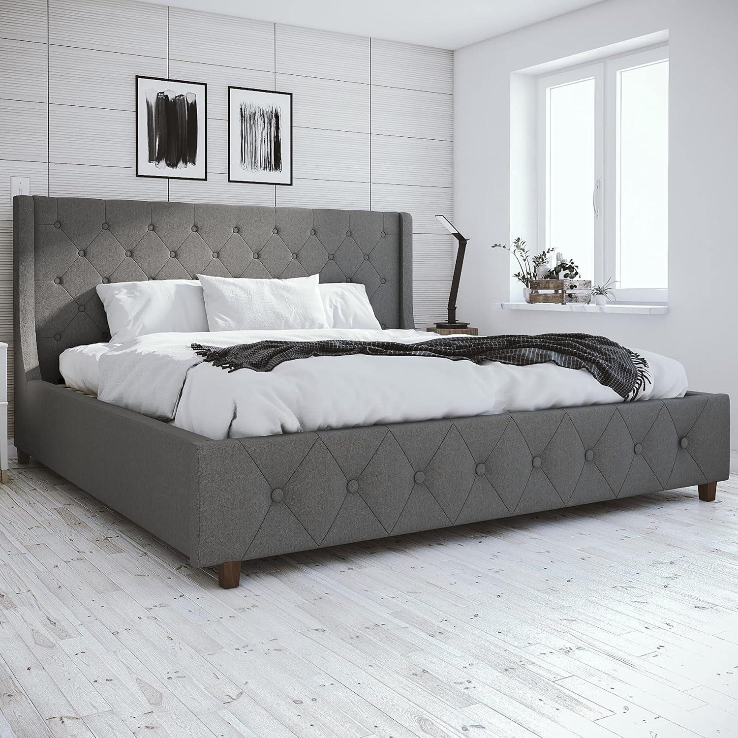 CosmoLiving by Cosmopolitan Mercer Tufted Upholstered Platform Bed