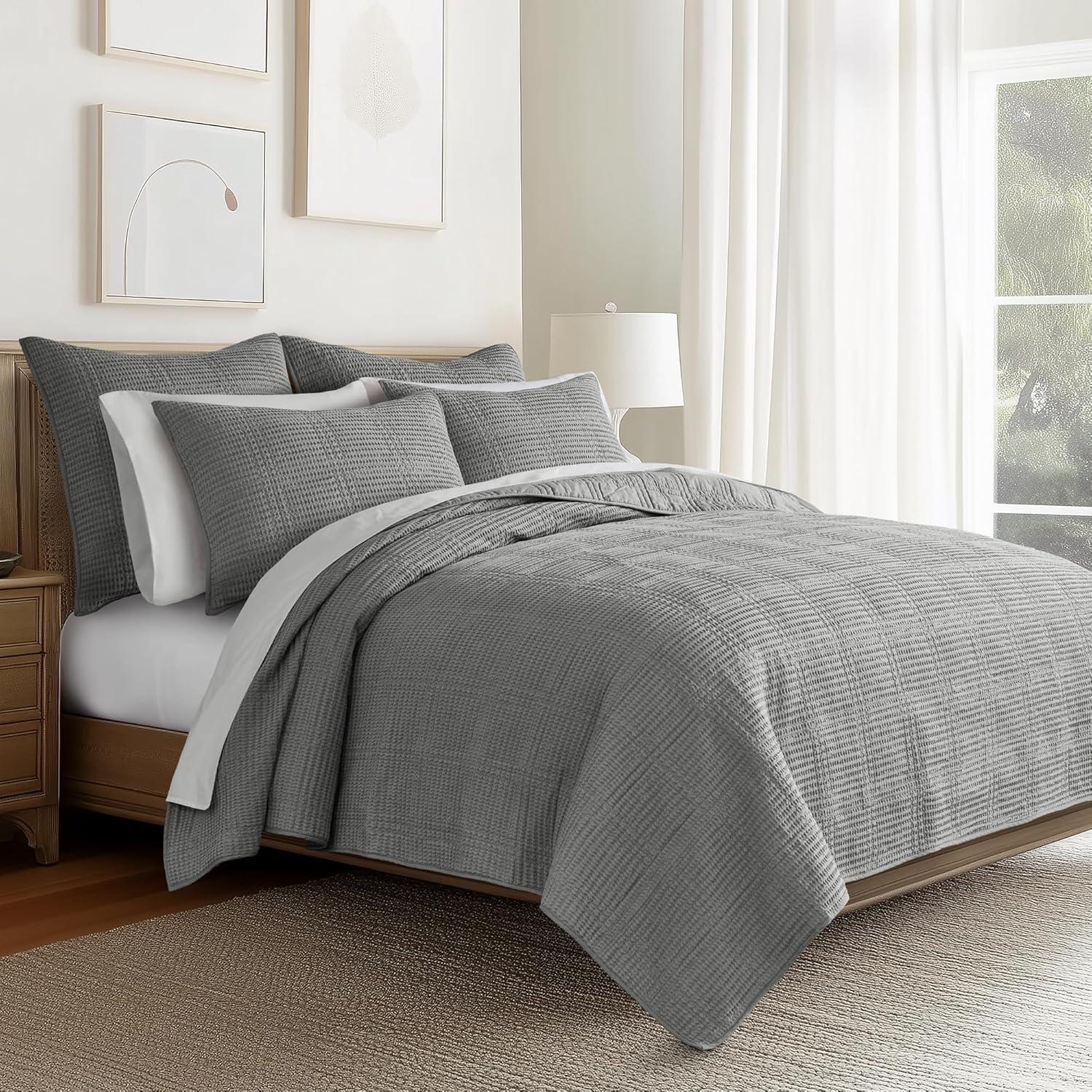 Cloud Waffle Grey Full/Queen Quilt Set - Levtex Home