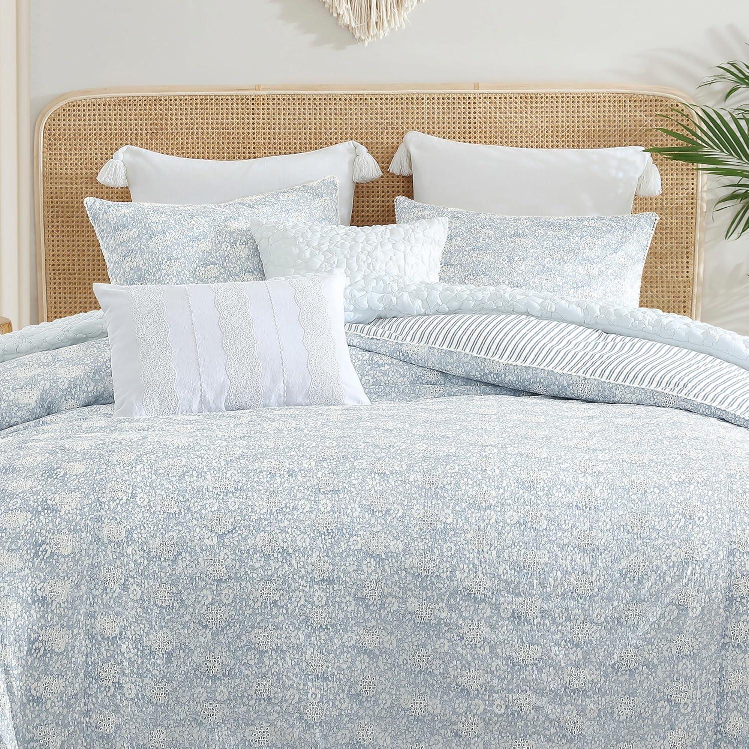 Peri Home Peri Home Ikat Eyelet Comforter Set Blue