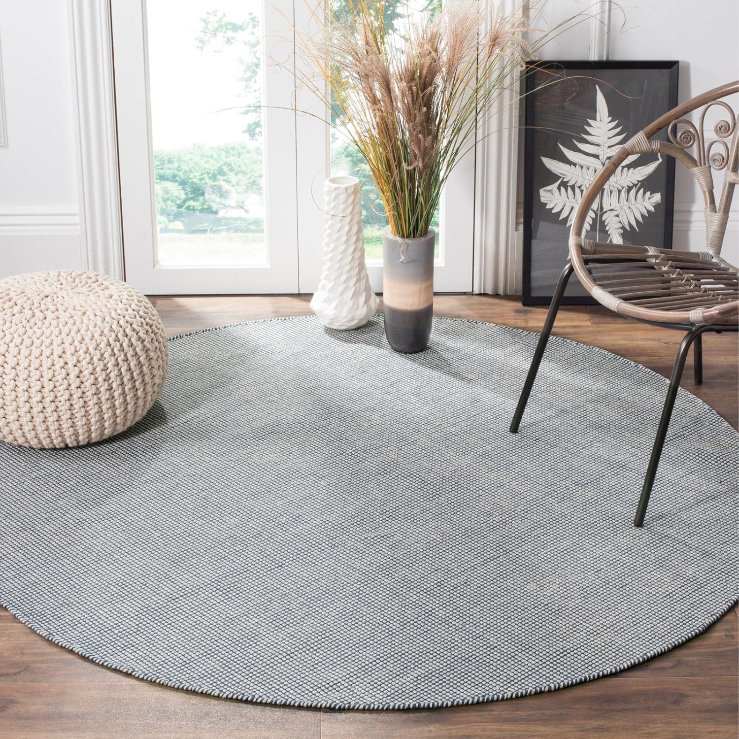 Montauk MTK345 Hand Woven Indoor Area Rug - Ivory/Black - 6'x6' - Safavieh
