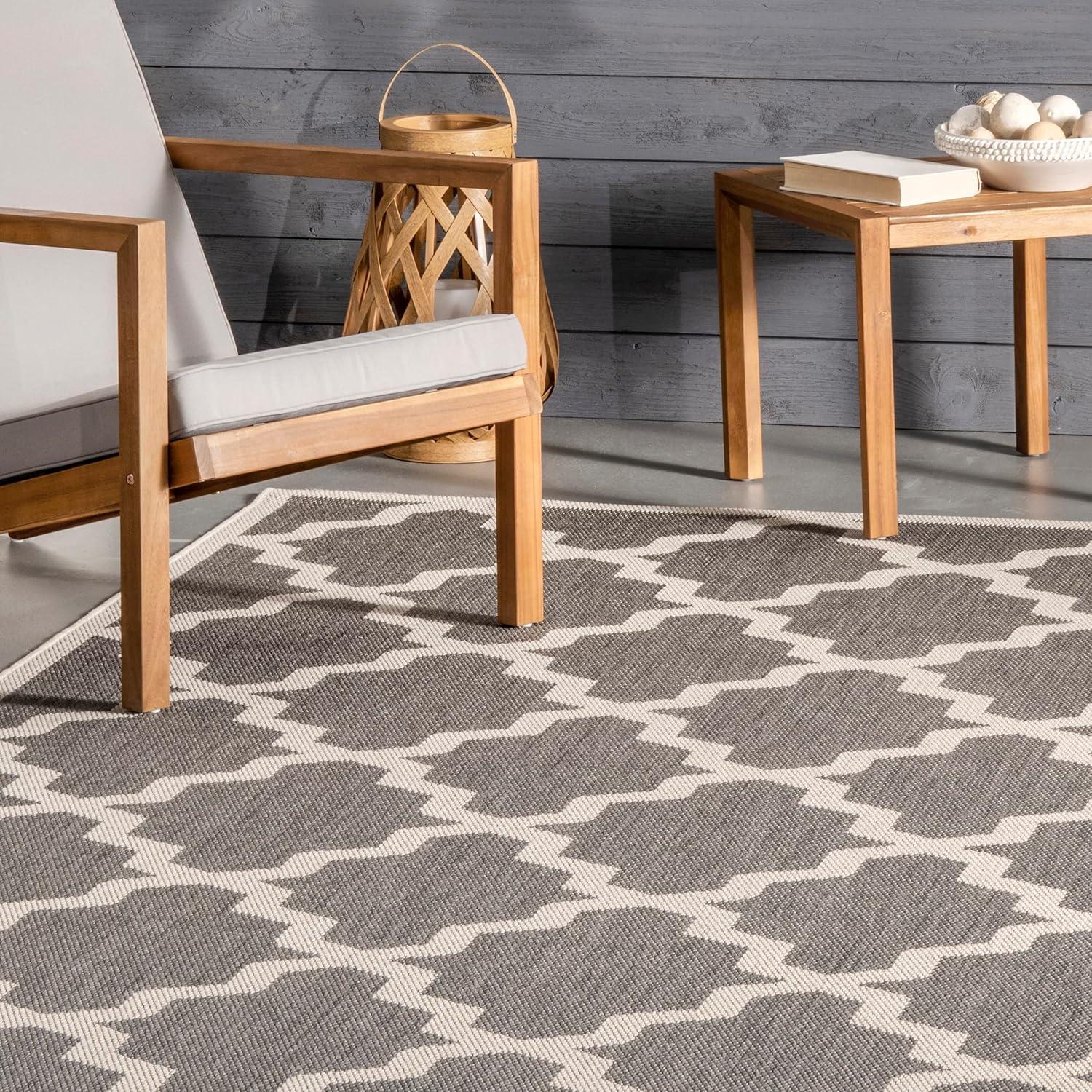 Nuloom Gina Trellis Oval 5x8 Indoor/Outdoor Area Rug for Living Room Patio Deck Front Porch Kitchen, Grey/Beige