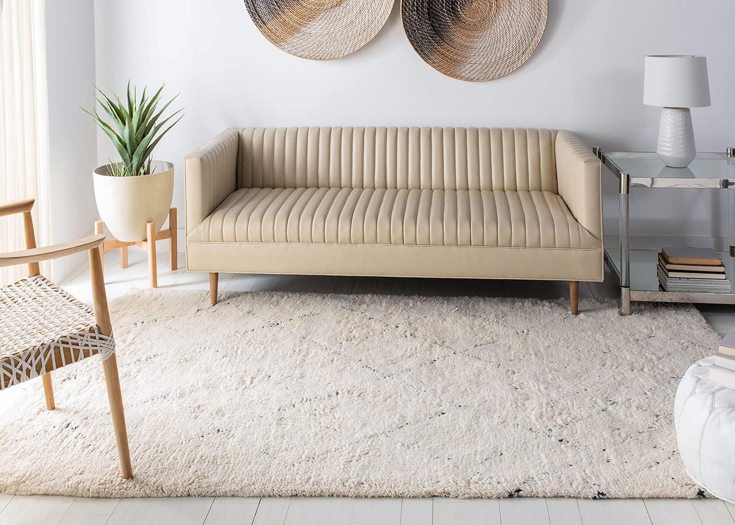 Casablanca CSB914 Hand Tufted Area Rug - Ivory/Black - 8'x10' - Safavieh.