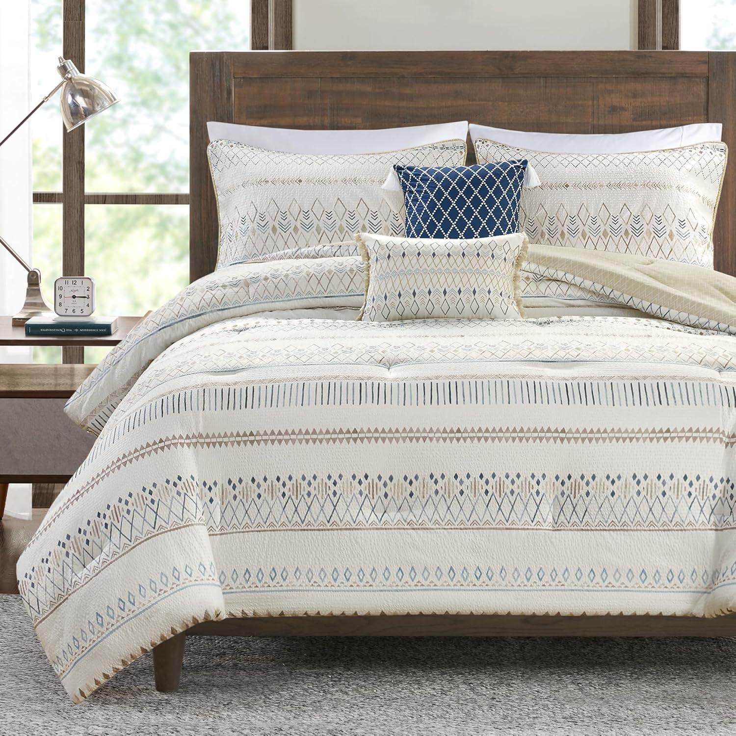 Madison Park Fraser 5 Piece Printed Seersucker Comforter Set with Throw Pillows