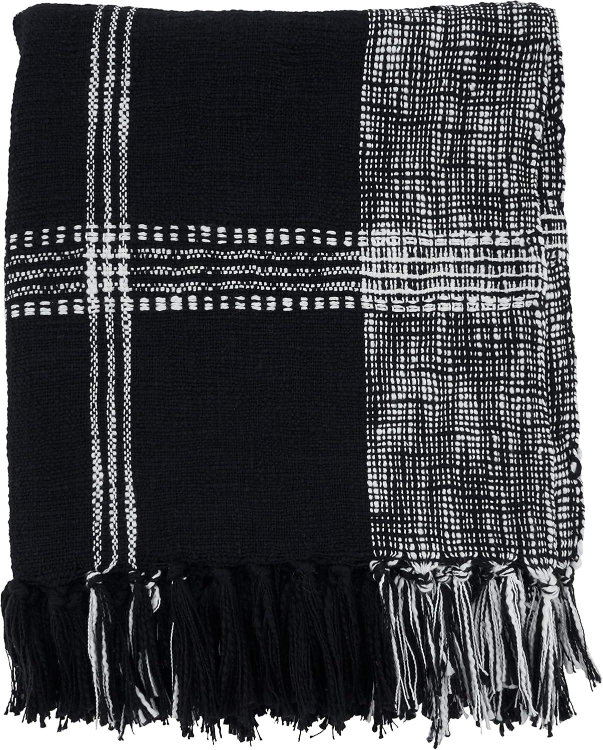 SARO TH109.N5070 50 x 70 in. Plaid Design Cotton Throw  Natural