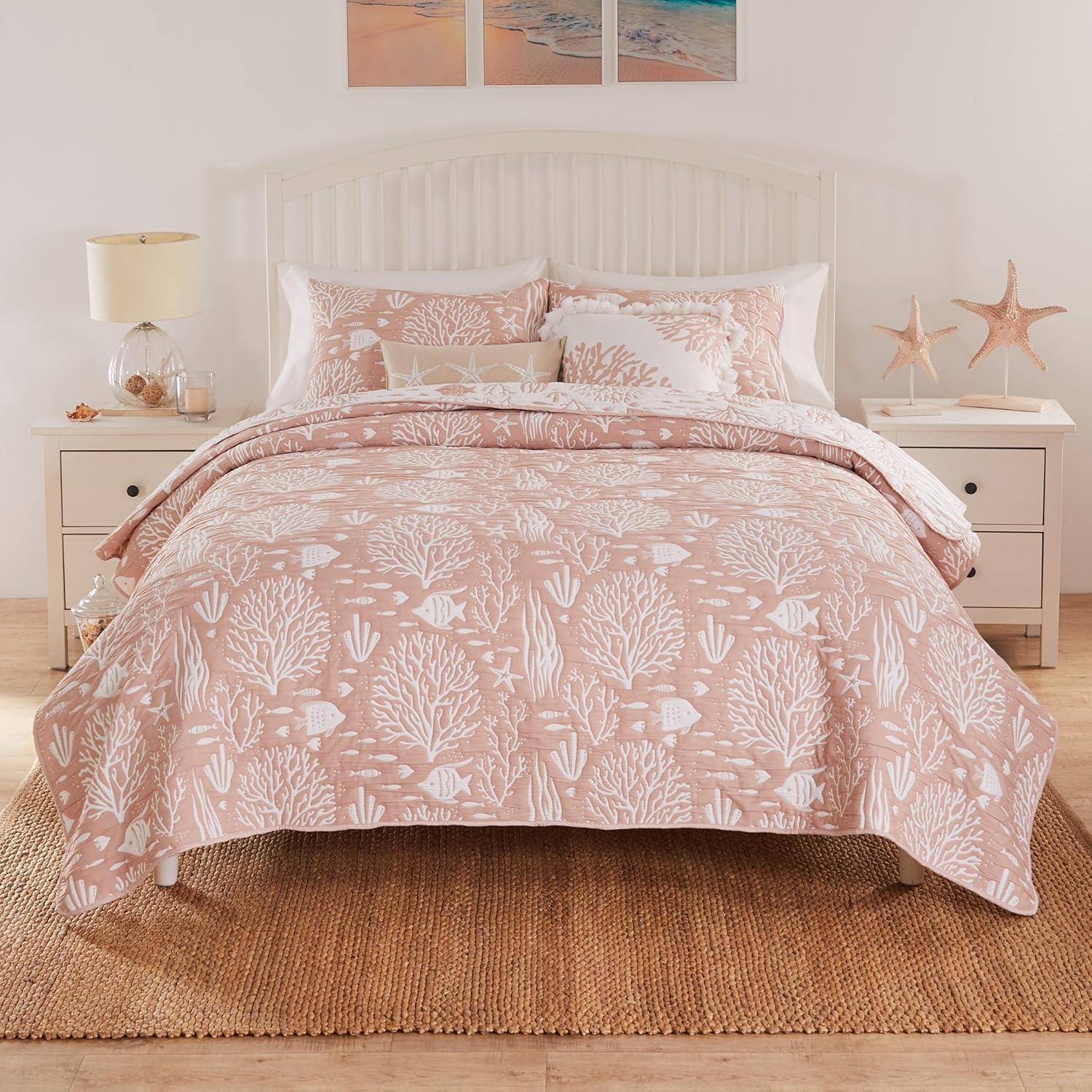 Greenland Home Fashions Coastal Paradise Jacquard Coverlet Set