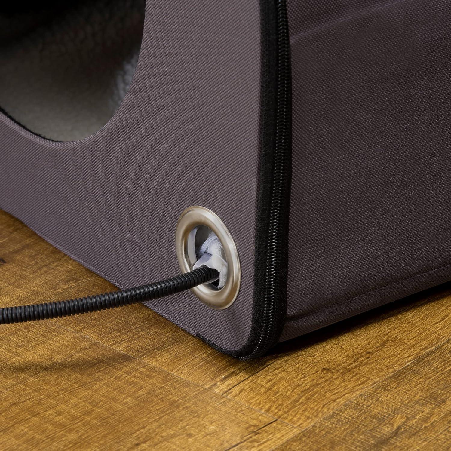 Tucker Murphy Pet™ Dome Heated Cat House