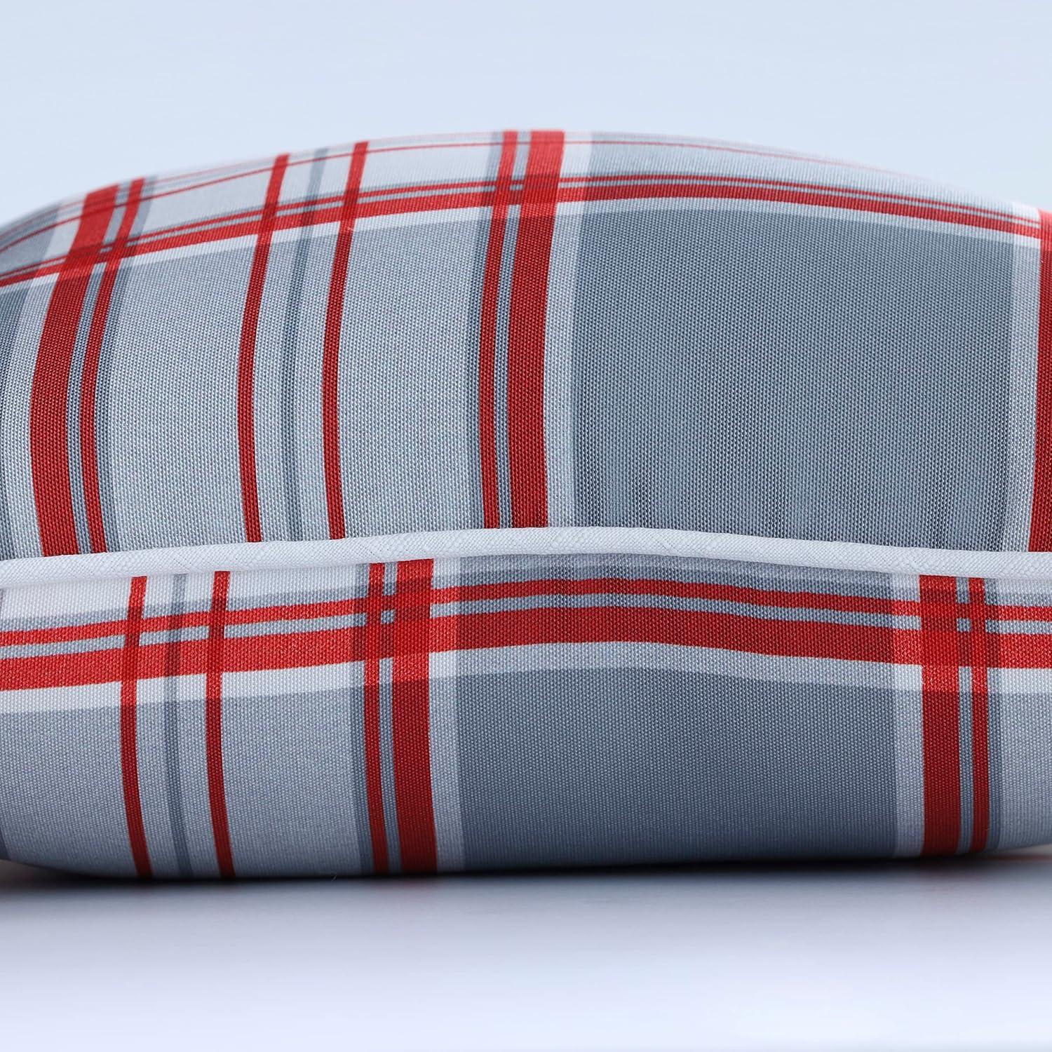 Pillow Perfect Plaid Indoor/Outdoor Throw Pillow