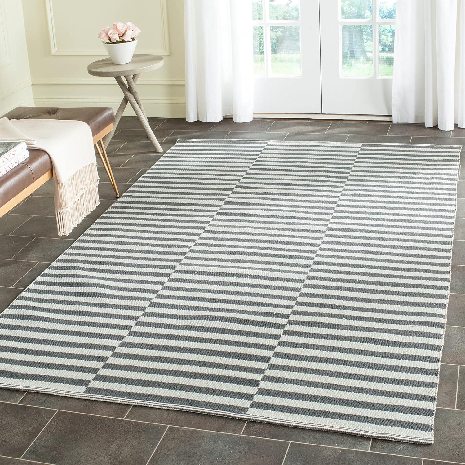 Ivory and Grey 3' x 5' Handmade Cotton Flat Woven Rug