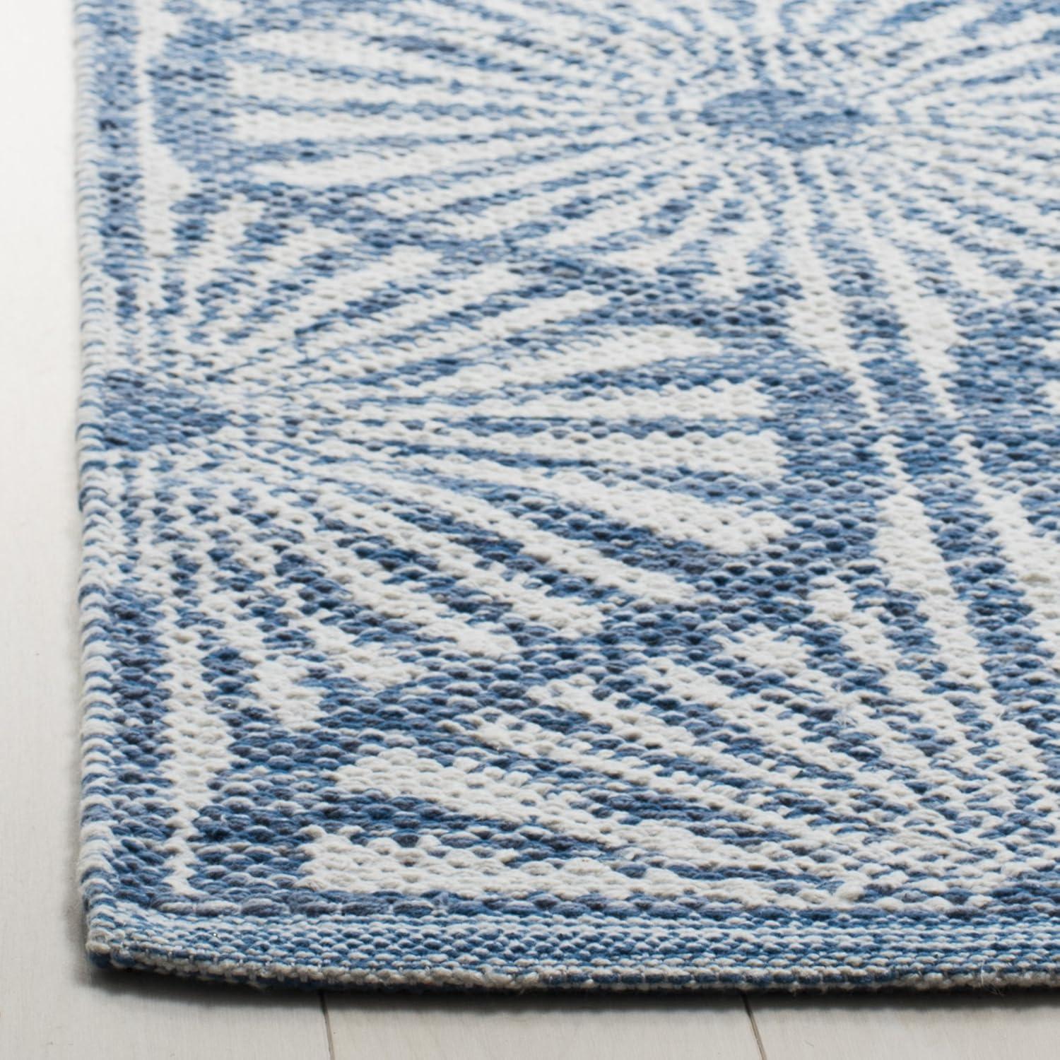 Montauk MTK606 Hand Woven Indoor Accent Rug - Blue/Ivory - 3'x5' - Safavieh