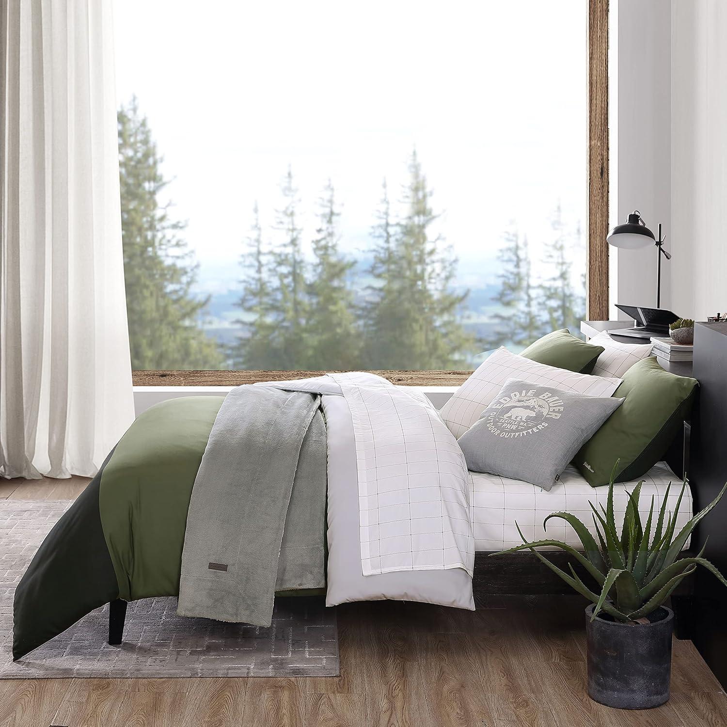 Eddie Bauer Skyline Stripe Reversible Green Comforter Set