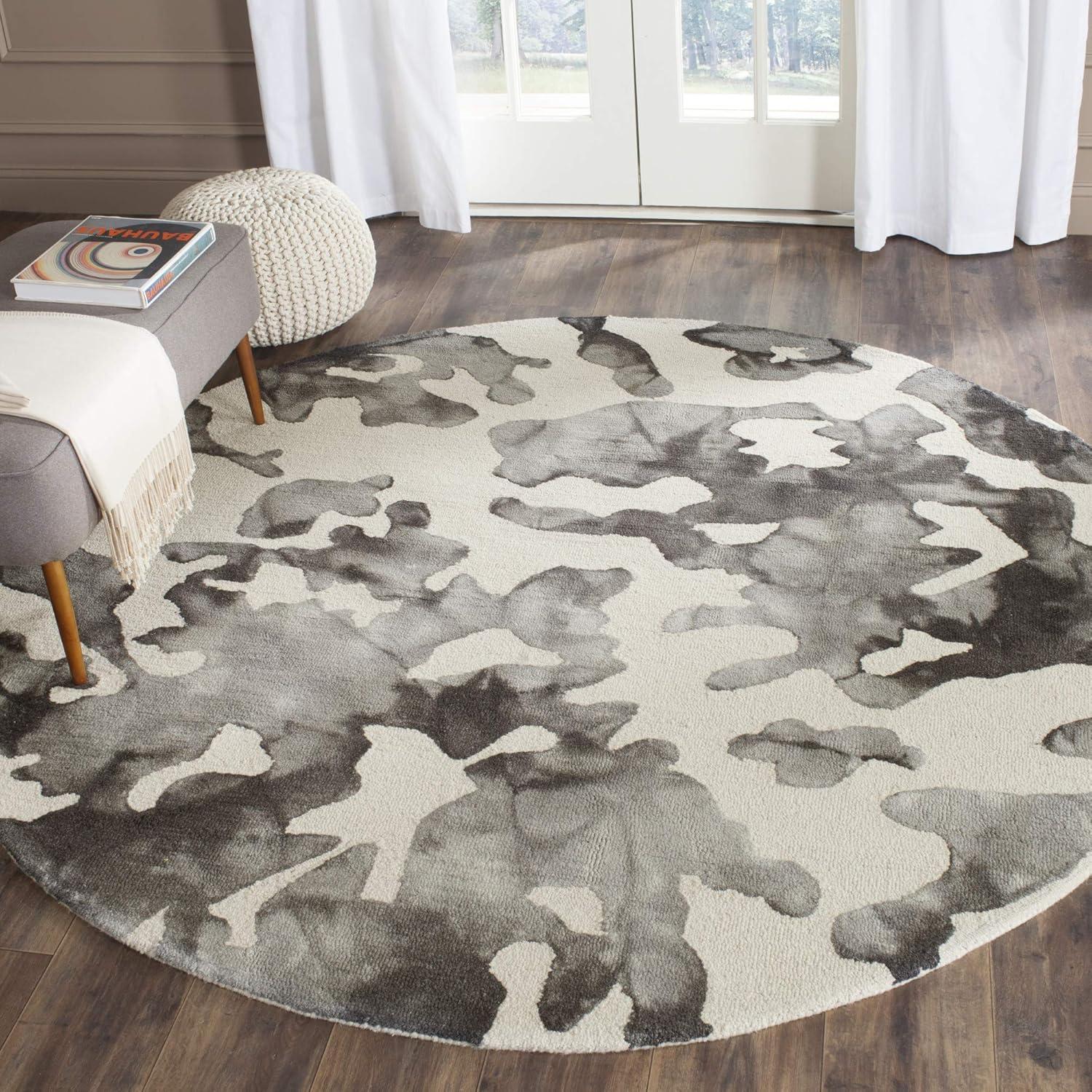 7' Round Black and Beige Hand-Tufted Wool Rug