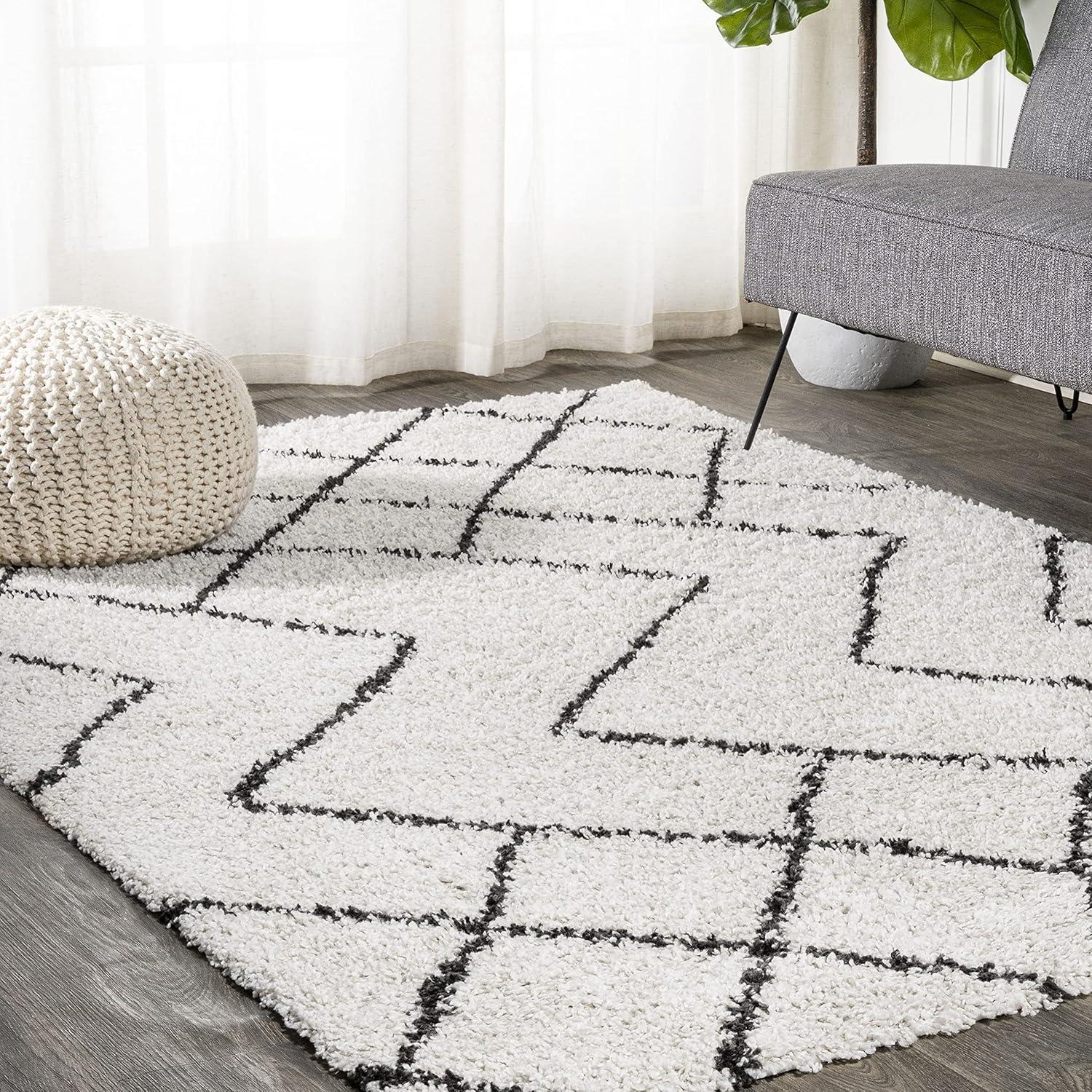 Inca Moroccan Diamond Shag Area Rug  - JONATHAN Y