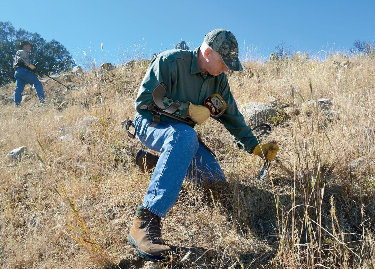 Adjustable Black Battery-Powered Metal Detector with 10-Inch Coil