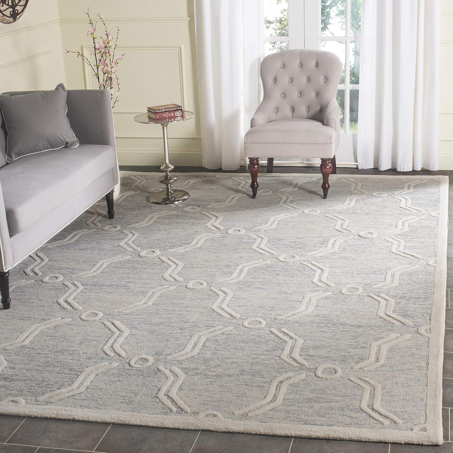 Cambridge CAM728 Hand Tufted Area Rug  - Safavieh