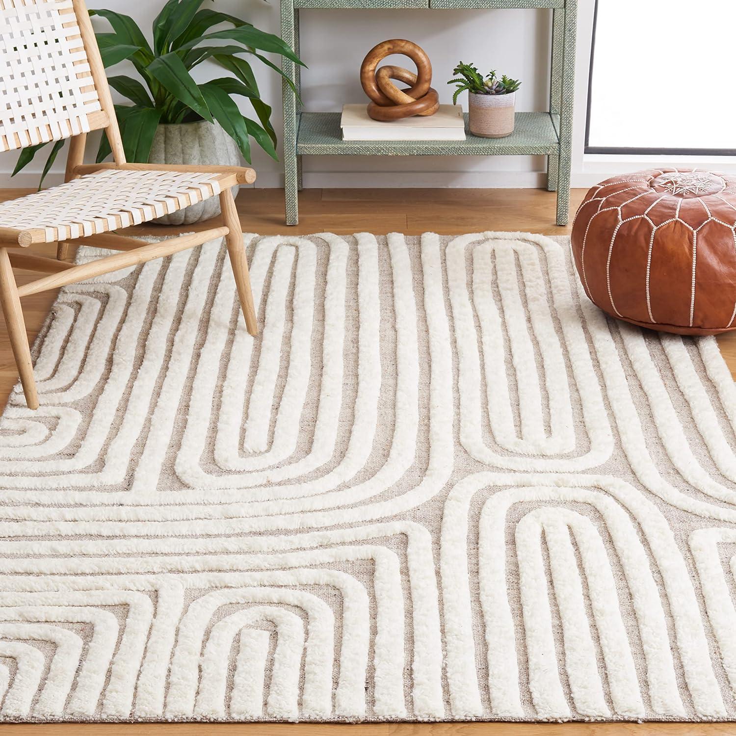 Ivory and Beige Handmade Wool and Cotton 4' x 6' Area Rug