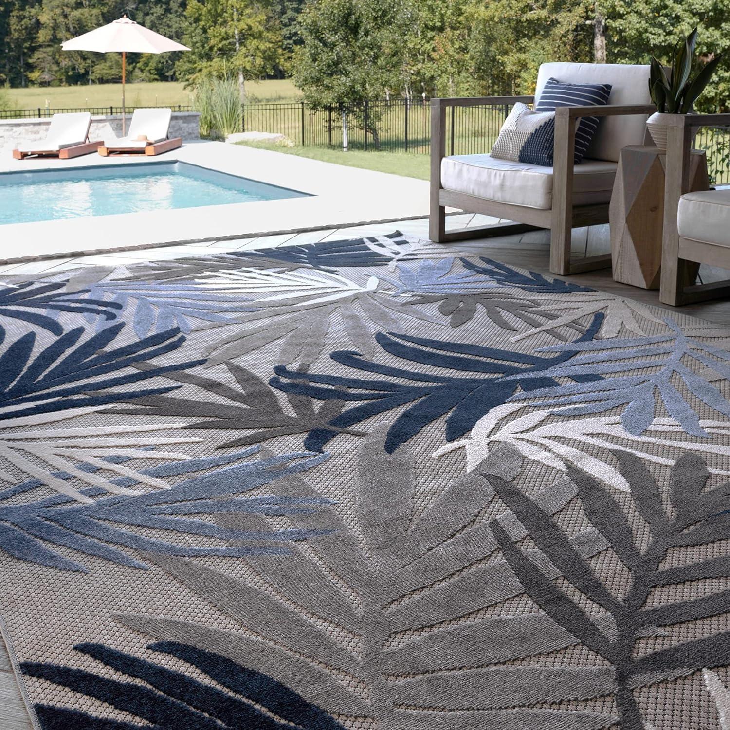 Oasis Blue and Gray Floral 8' x 10' Synthetic Indoor/Outdoor Rug