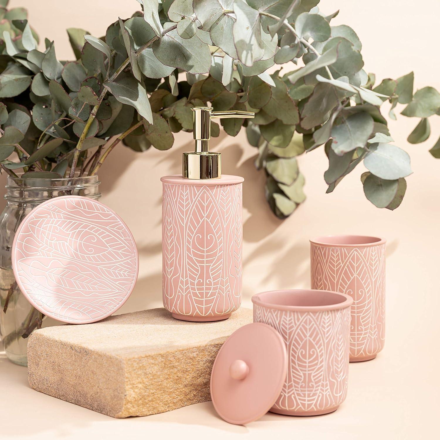 Premium Coral Pink Bathroom Accessories Set. Bathroom Set. Bathroom Decor. Accesorios para Baños. New Apartment Essentials. Toothbrush Holder and Soap Dispenser.