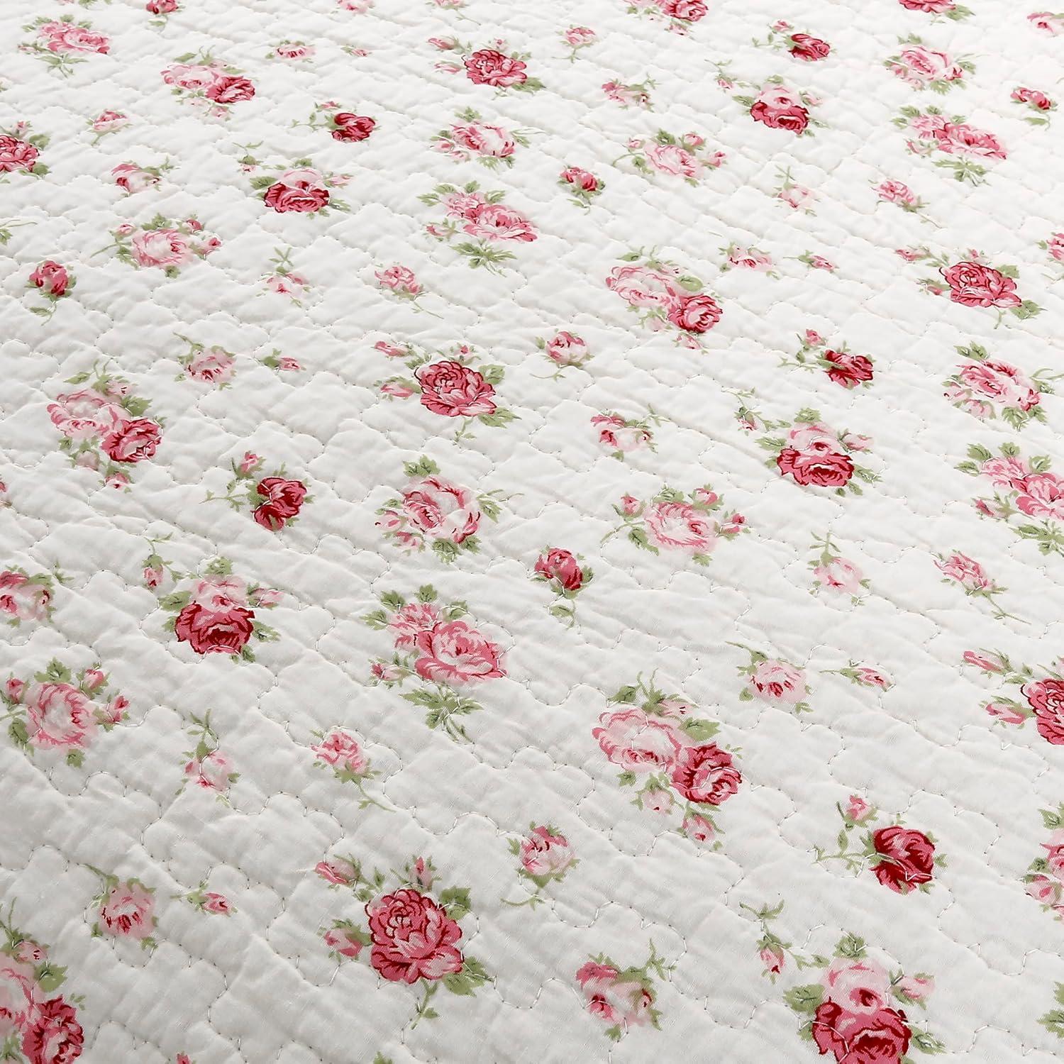 Soft Subtle Ditsy Rose Floral Garden 3-Piece Pink Cream Scalloped Shabby Chic Cotton Queen Quilt Bedding Set