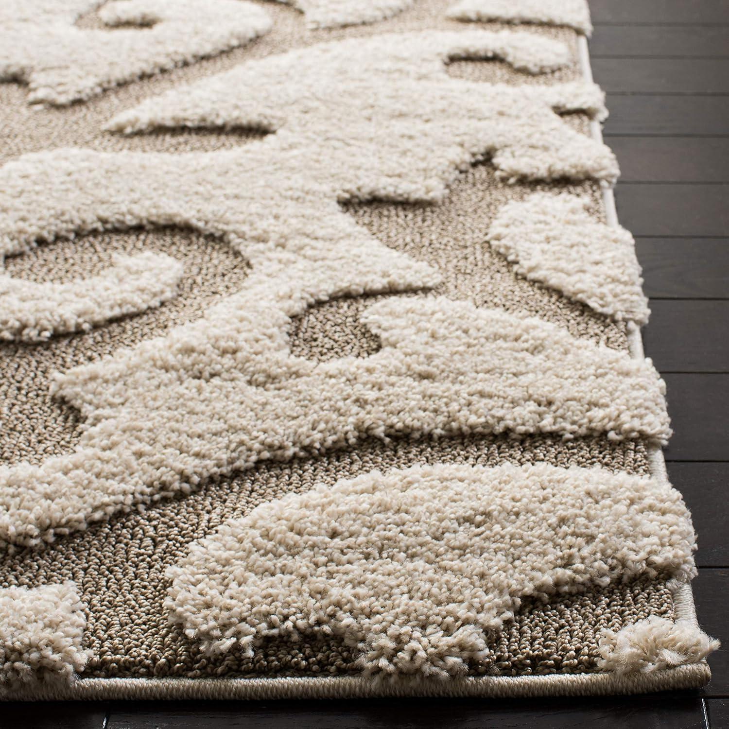 Florida Shag SG470 Power Loomed Indoor Area Rug - Creme/Creme - 6'7"x6'7" - Safavieh