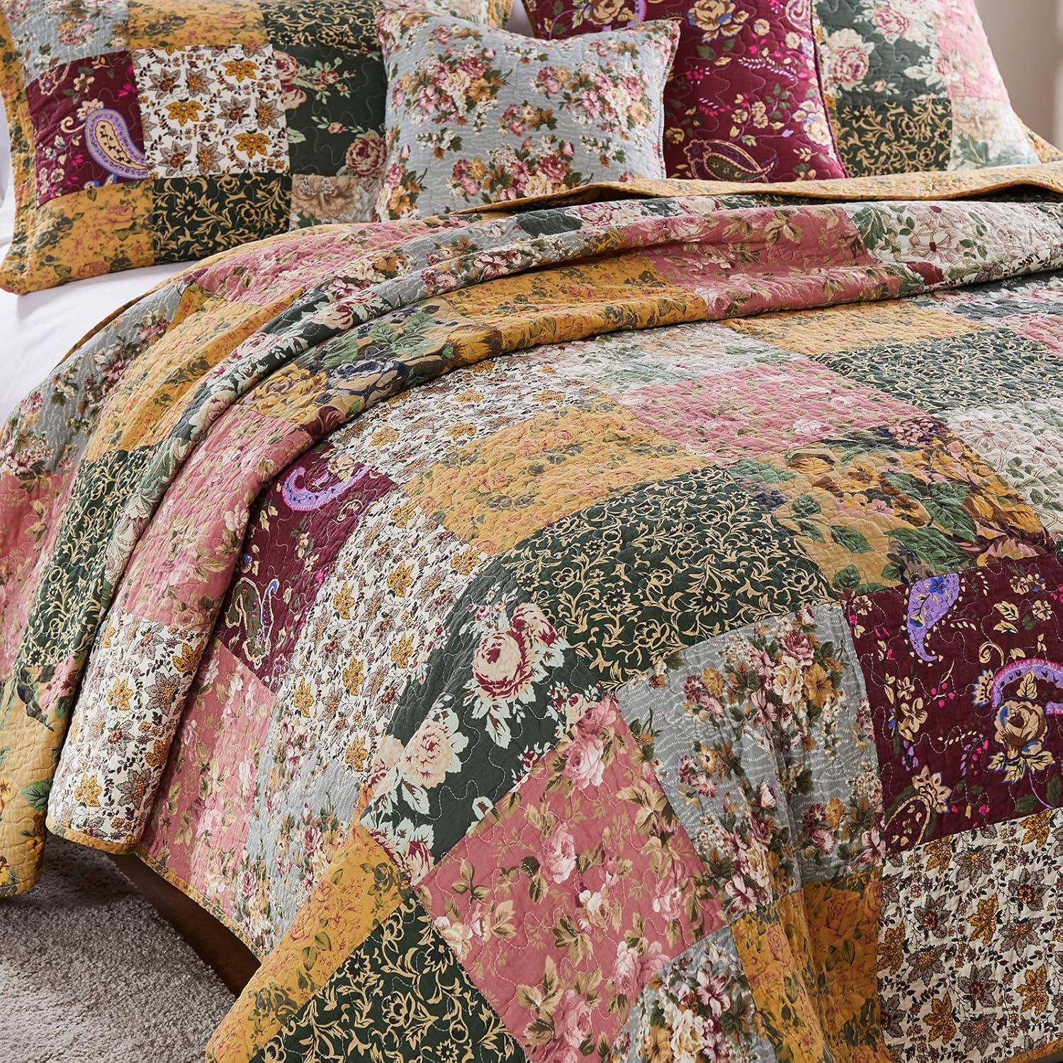 Antique Chic 100% Cotton Patchwork Reversible Quilt Set with Throw Pillows