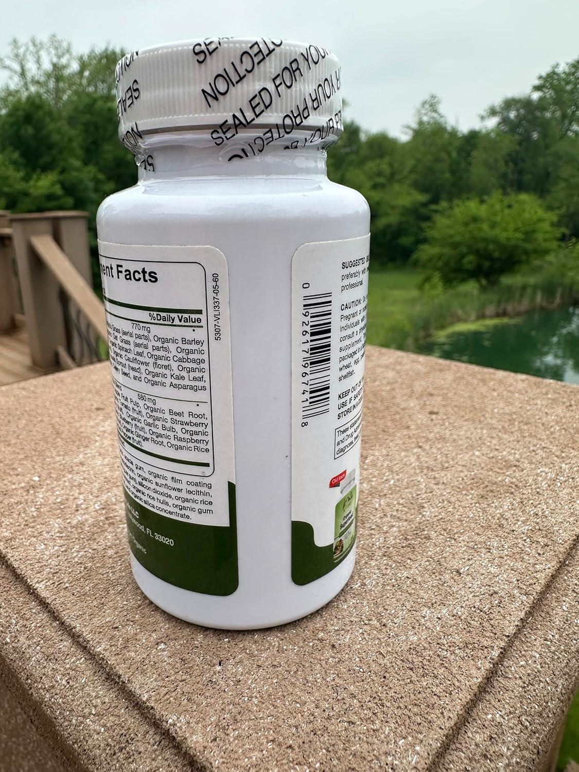 Organic Superfood Greens Fruits and Veggies Complex - Dietary Supplement with 14 Greens and 14 Fruits & Vegetables with Alfalfa Rich in Antioxidant Organic Ingredients Non-GMO 60 Capsules