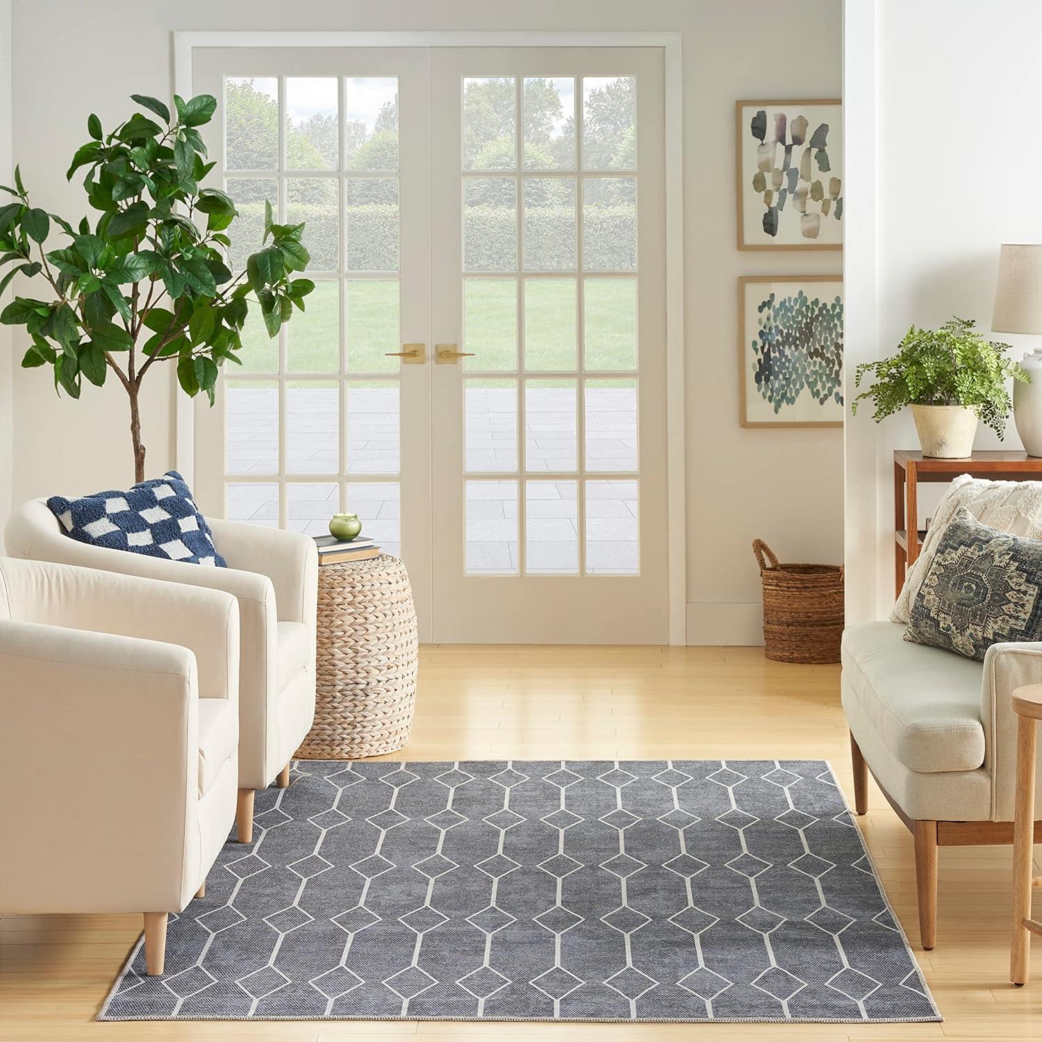 Pymble Geometric Machine Washable Area Rug in Navy Blue