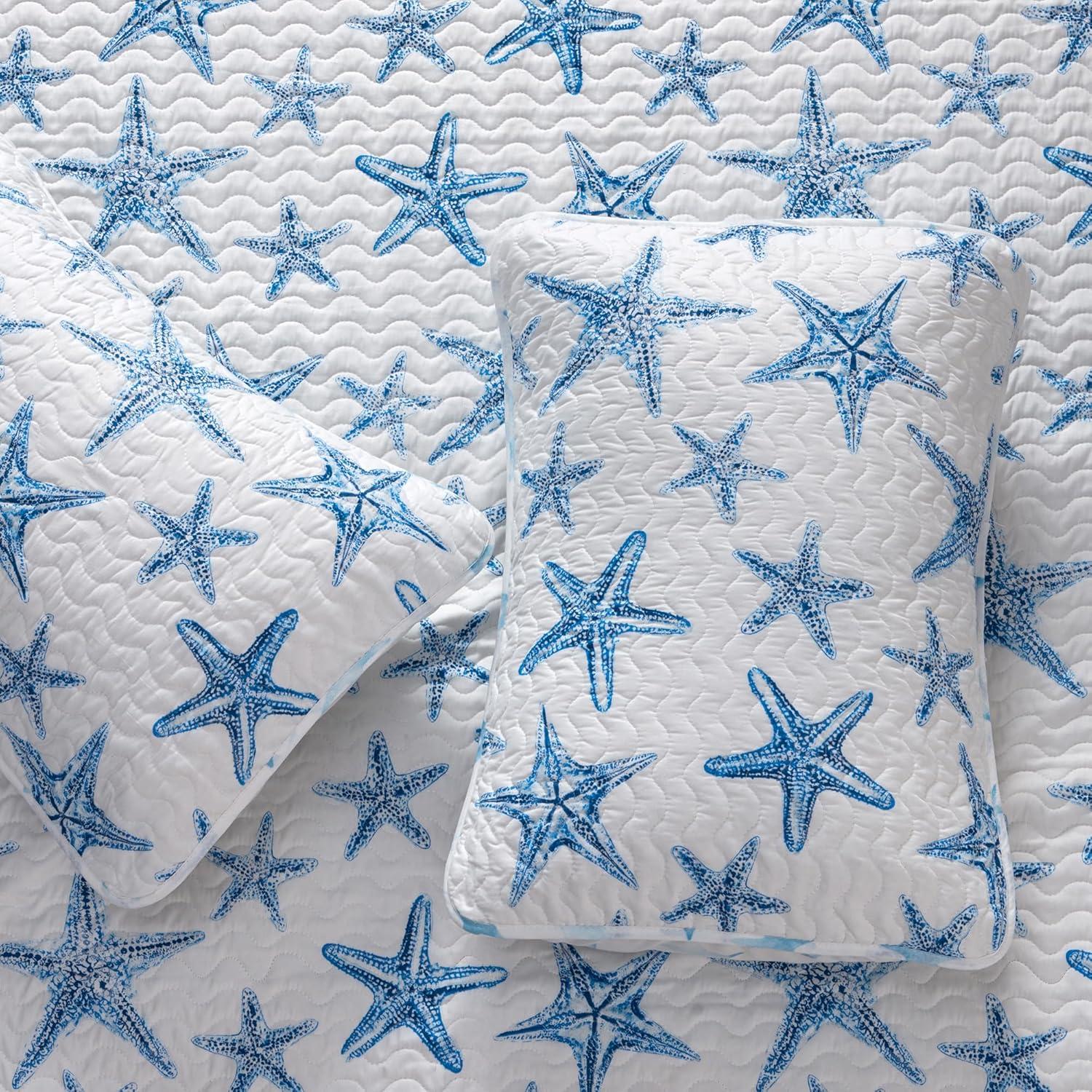 Great Bay Home Coastal Beach Reversible Reversible Quilt Set With Shams  (Twin, Multi)