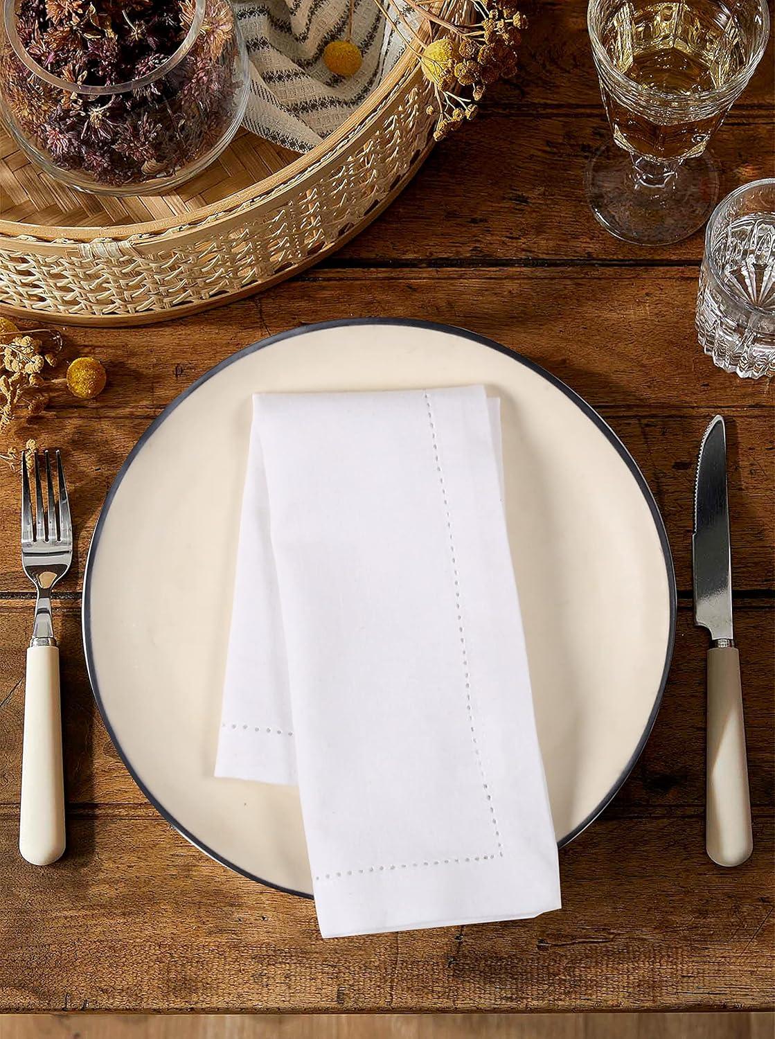 Set of 12 White Cotton Dinner Napkins 18x18"