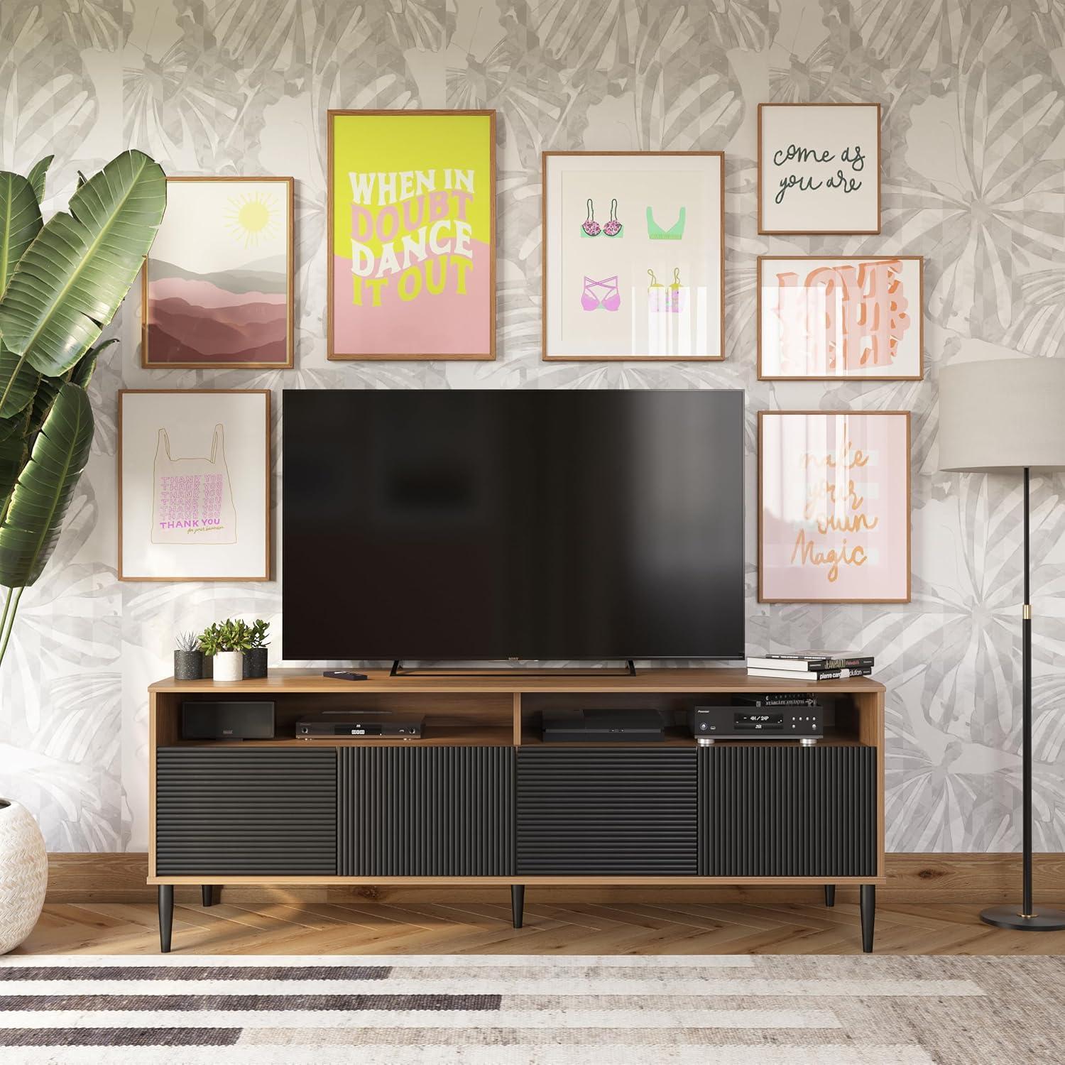 Daphne TV Stand for TVs up to 65"