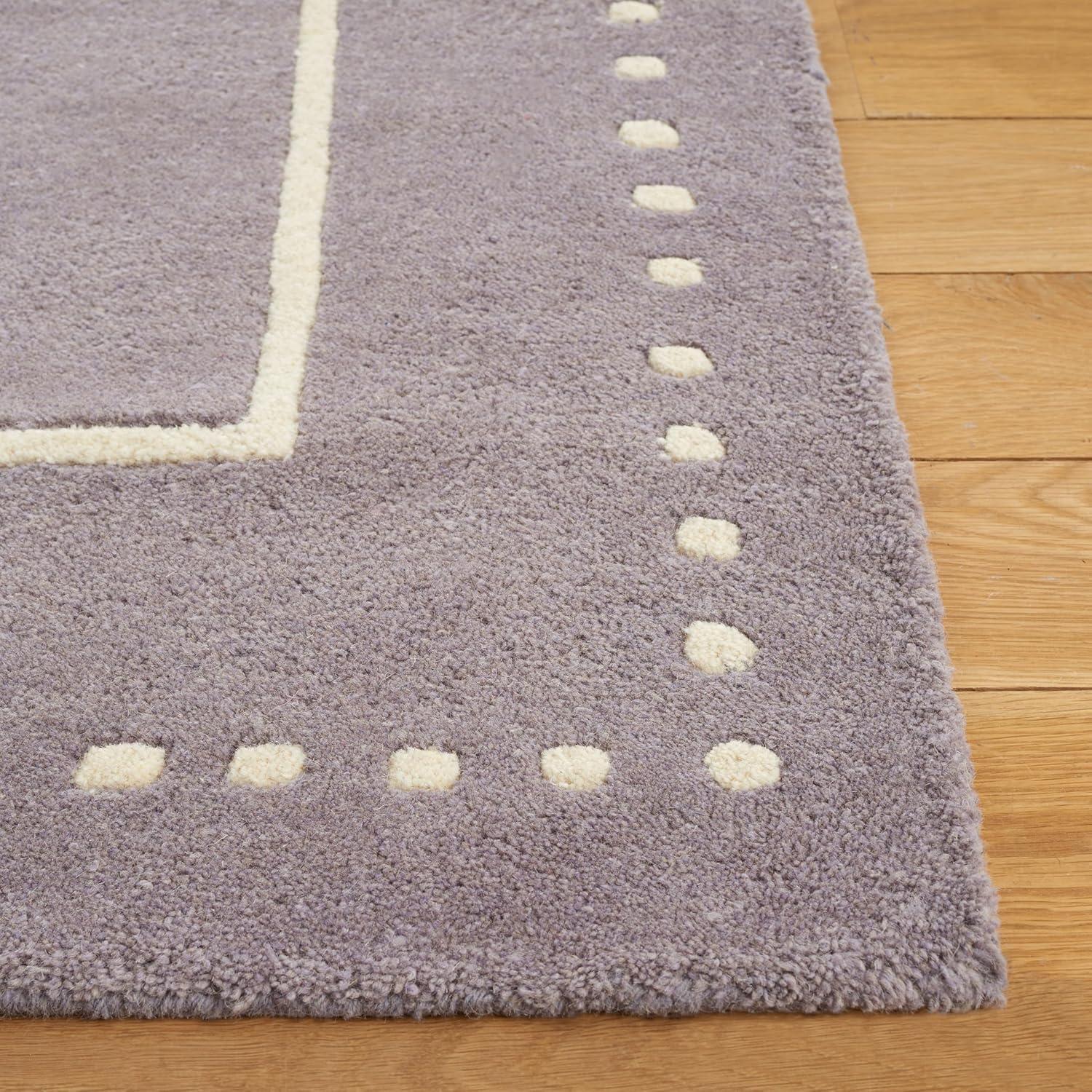 Bella BEL151 Hand Tufted Area Rug - Silver/Ivory - 6'x9' - Safavieh.