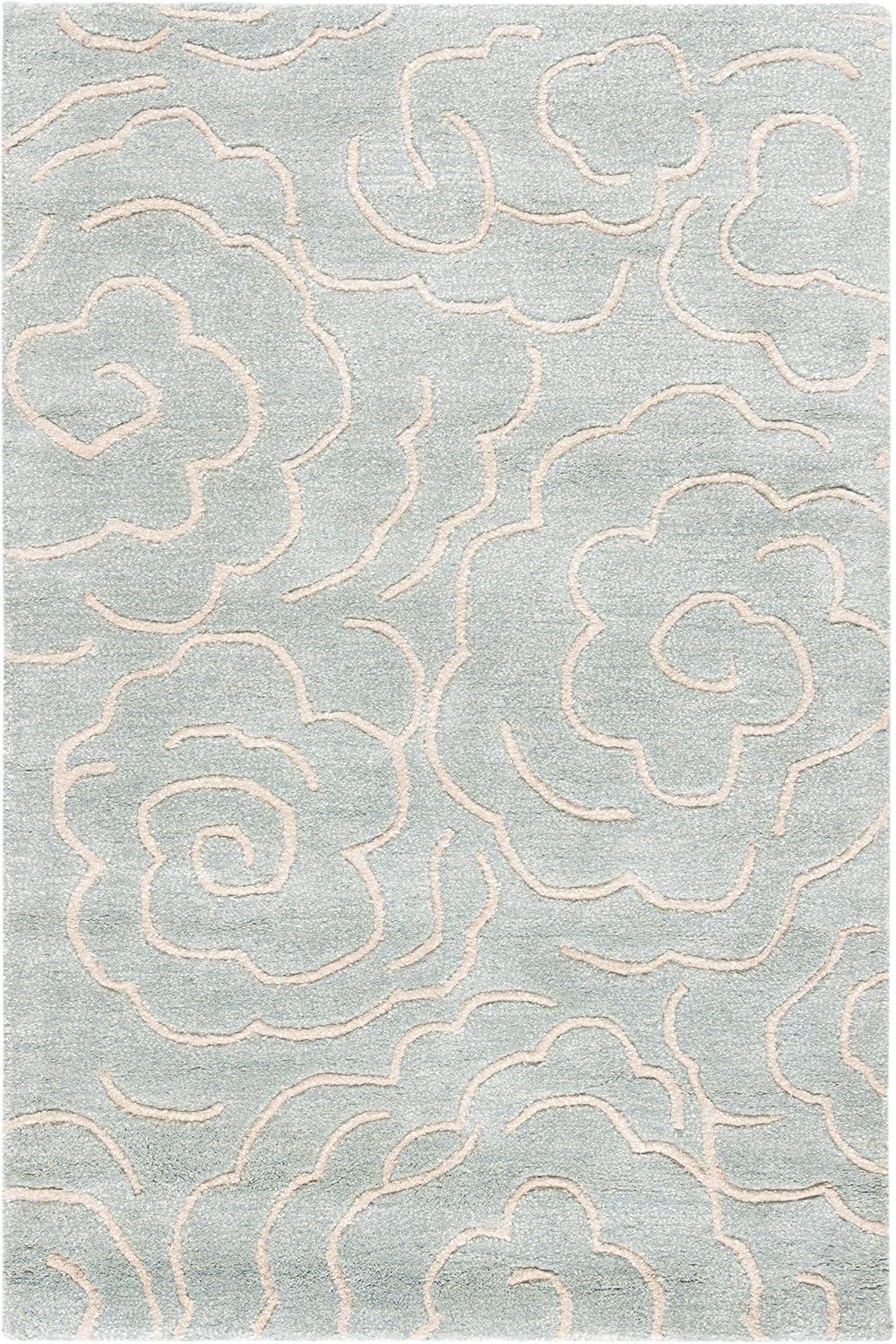 SAFAVIEH Soho Trinity Floral Wool Area Rug, Soft Light Blue/Ivory, 3'6" x 5'6"