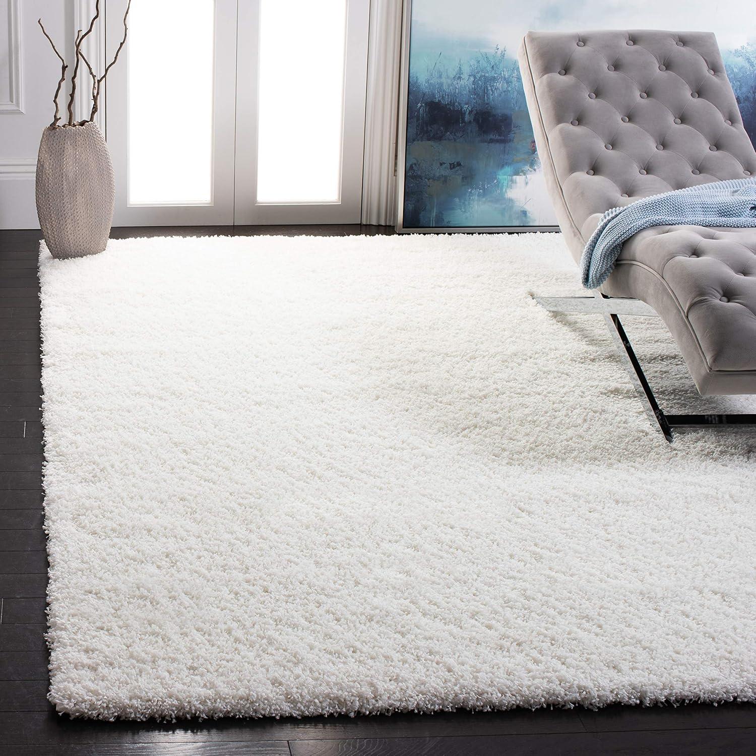 California Shag SG151 Power Loomed Indoor Accent Rug - White - 3'x5' - Safavieh
